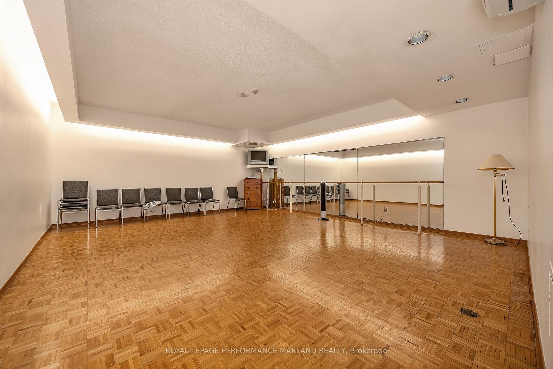 Photo 31 of Unit 706, 2759 Carousel Crescent, Ottawa, Emerald Woods/Sawmill Creek — HOMEH