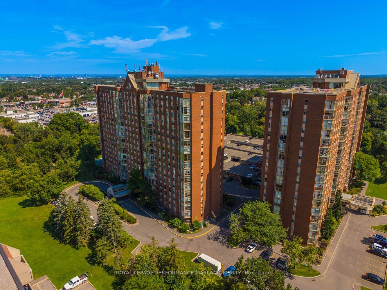 Photo 37 of Unit 706, 2759 Carousel Crescent, Ottawa, Emerald Woods/Sawmill Creek — HOMEH