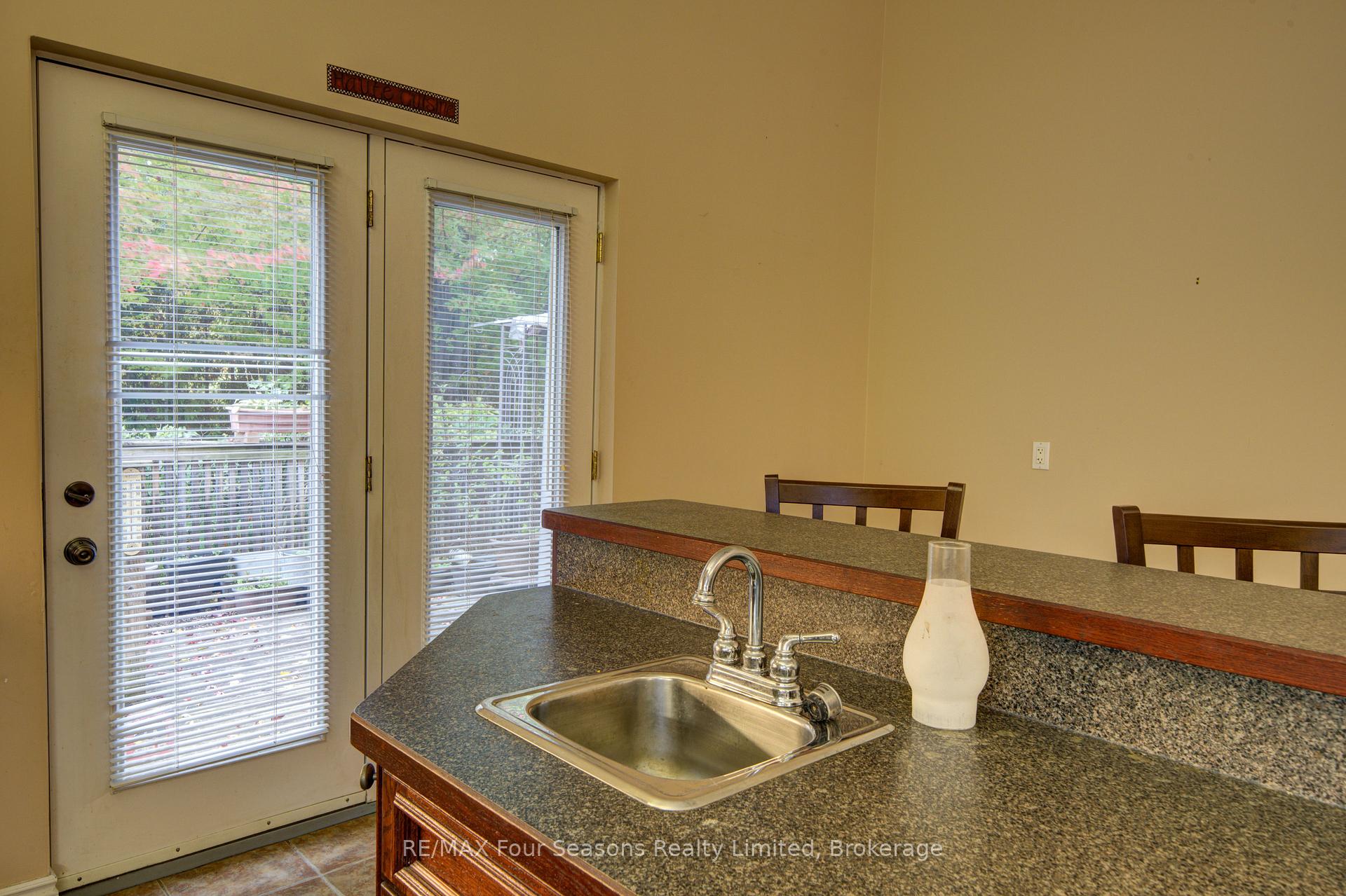 Photo 26 of 205 Bryan Drive, Collingwood — HOMEH
