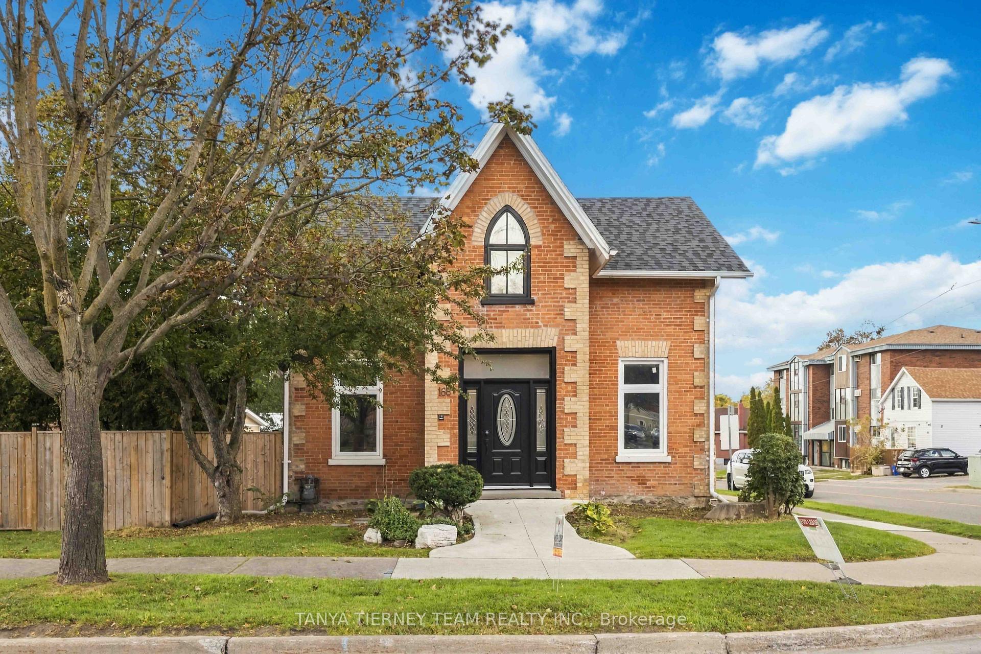 Photo 4 of Unit Upper, 168 Centre Street S, Oshawa, Central — HOMEH
