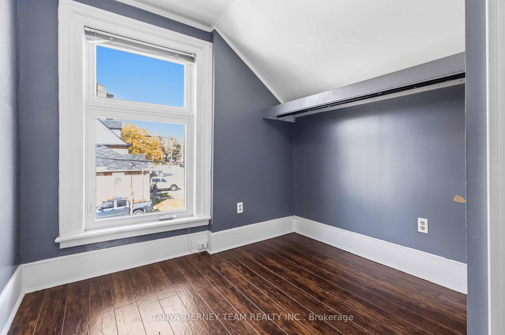 Photo 15 of Unit Upper, 168 Centre Street S, Oshawa, Central — HOMEH