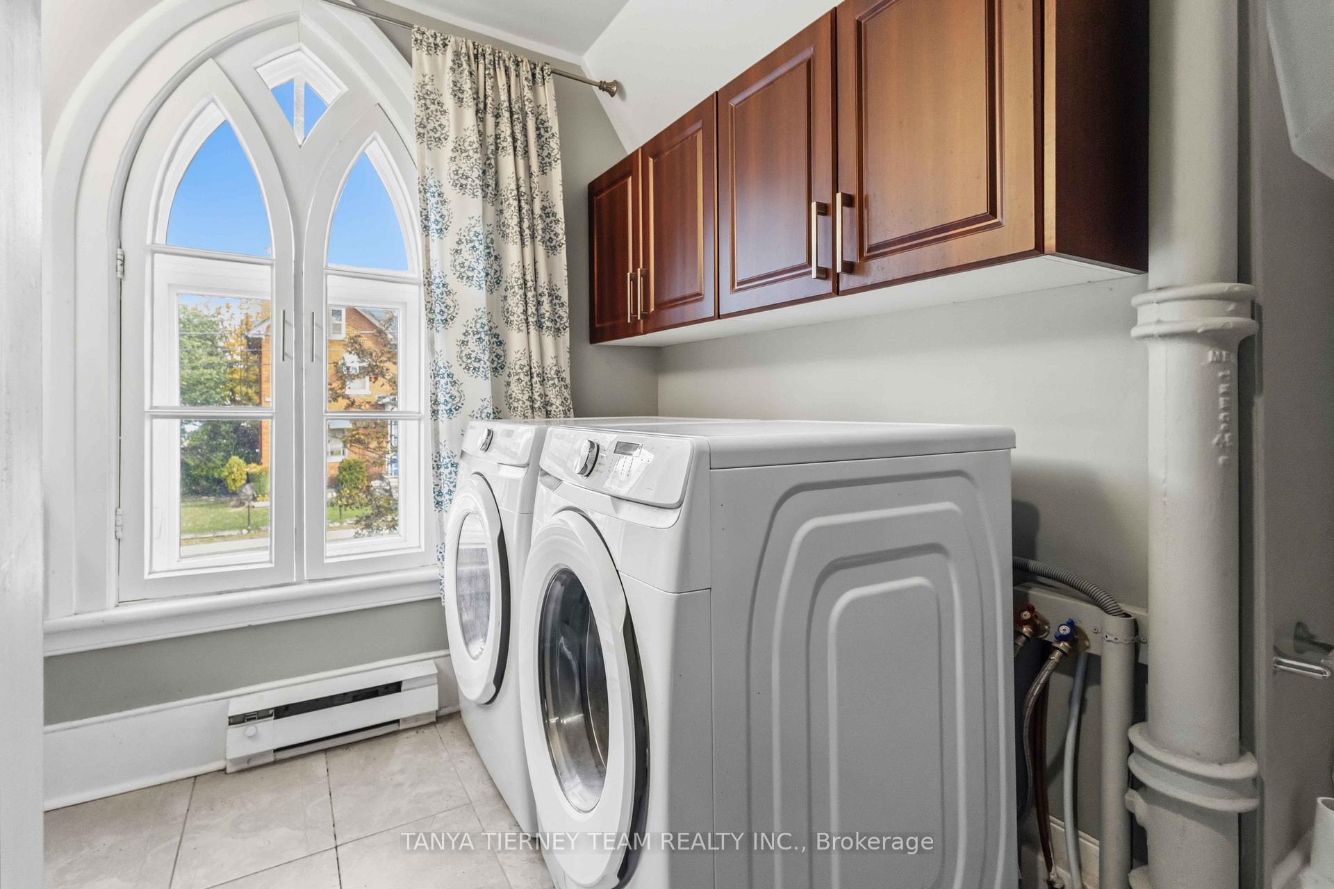 Photo 19 of Unit Upper, 168 Centre Street S, Oshawa, Central — HOMEH