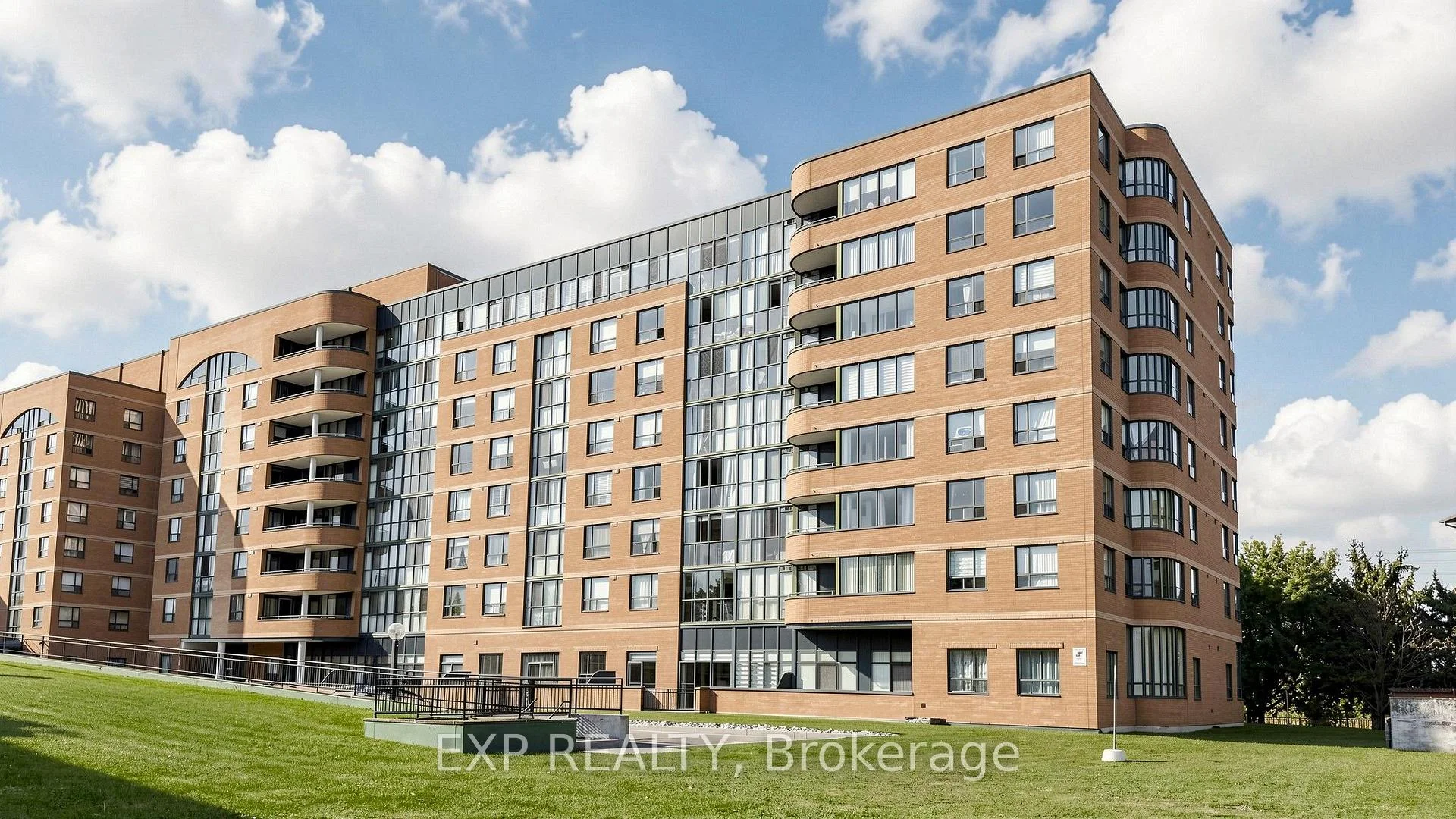 Photo of Unit 703, 1655 Pickering Parkway