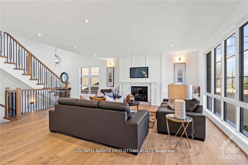 Photo 2 of 302 Parnell Avenue, Ottawa, Westboro/Hampton Park — HOMEH
