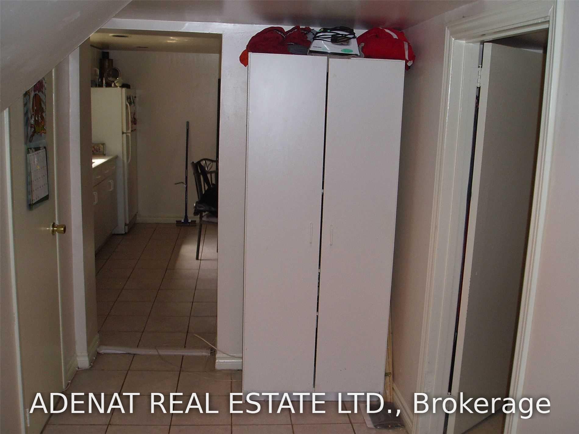 Photo 6 of Unit Bsmt, 146 Fairholme Avenue, Toronto, Englemount-Lawrence — HOMEH