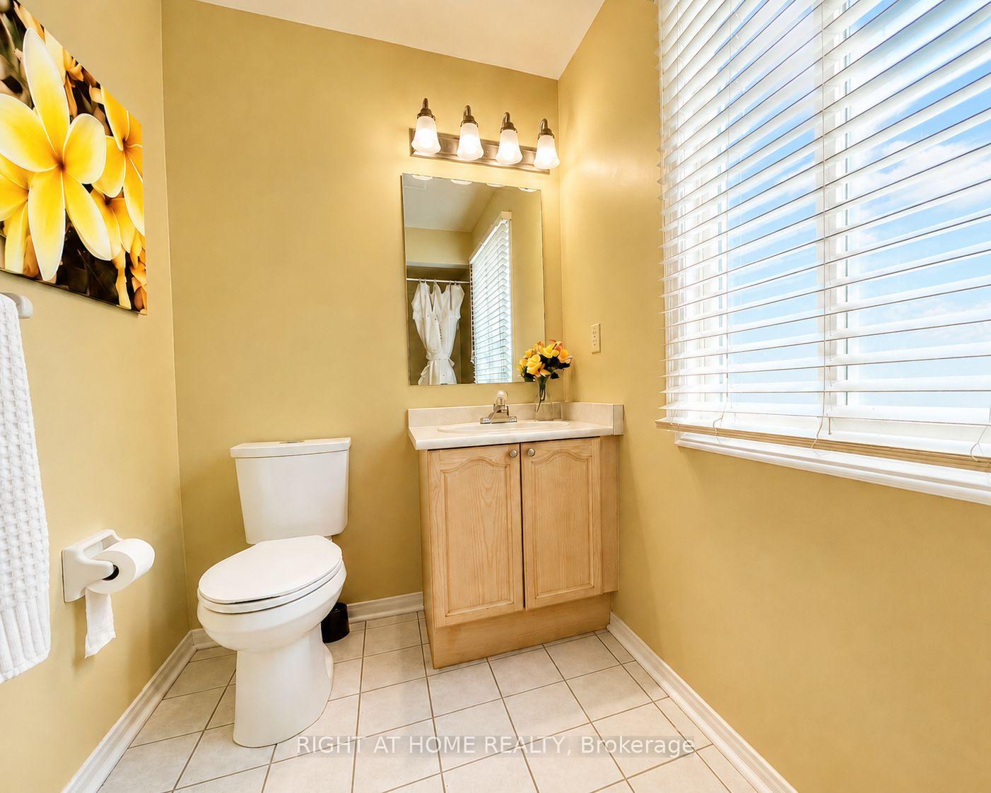 Photo 9 of 10 Banner Rd, Brampton, Brampton West — HOMEH