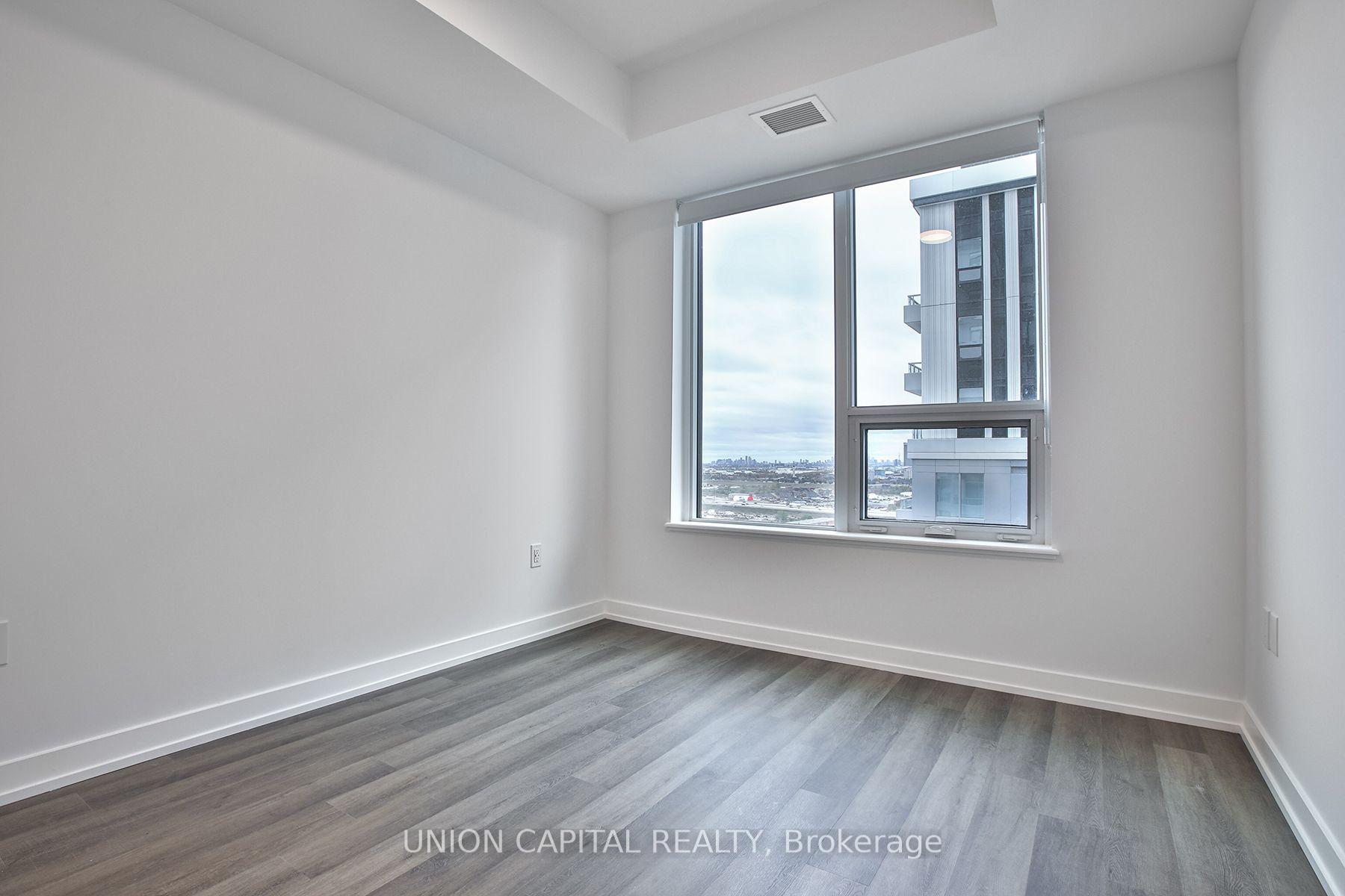 Photo 11 of Unit 2407, 5 Meadowdale Road, Vaughan, Concord — HOMEH