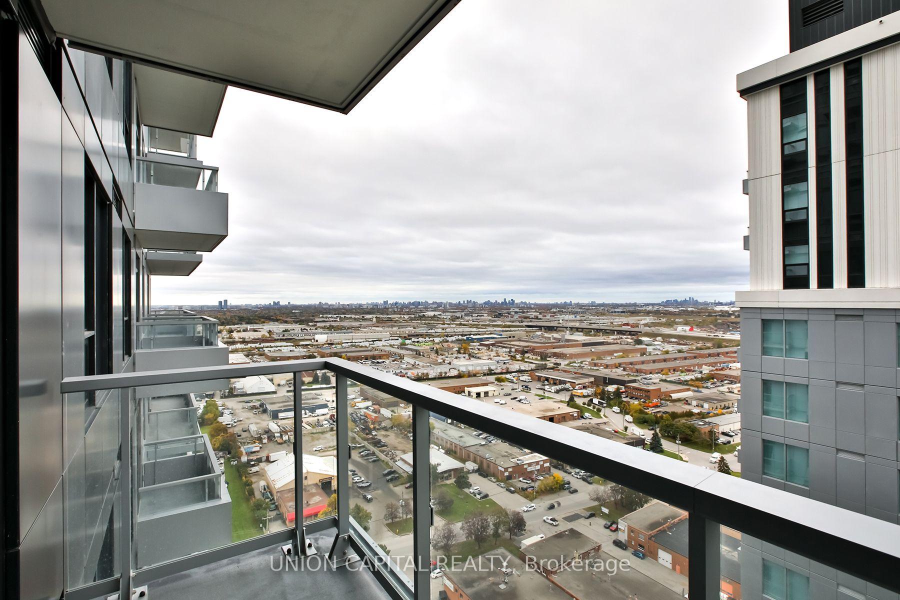 Photo 19 of Unit 2407, 5 Meadowdale Road, Vaughan, Concord — HOMEH