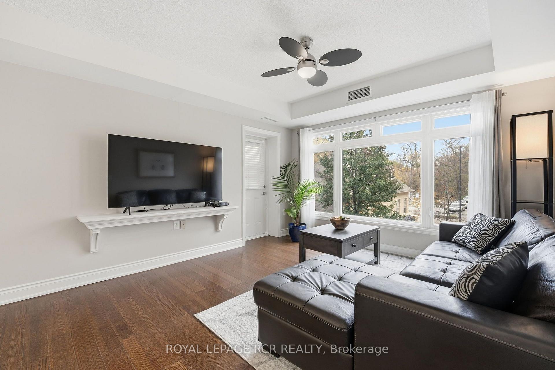 Photo 8 of Unit 214, 149 Church Street, King, Schomberg — HOMEH