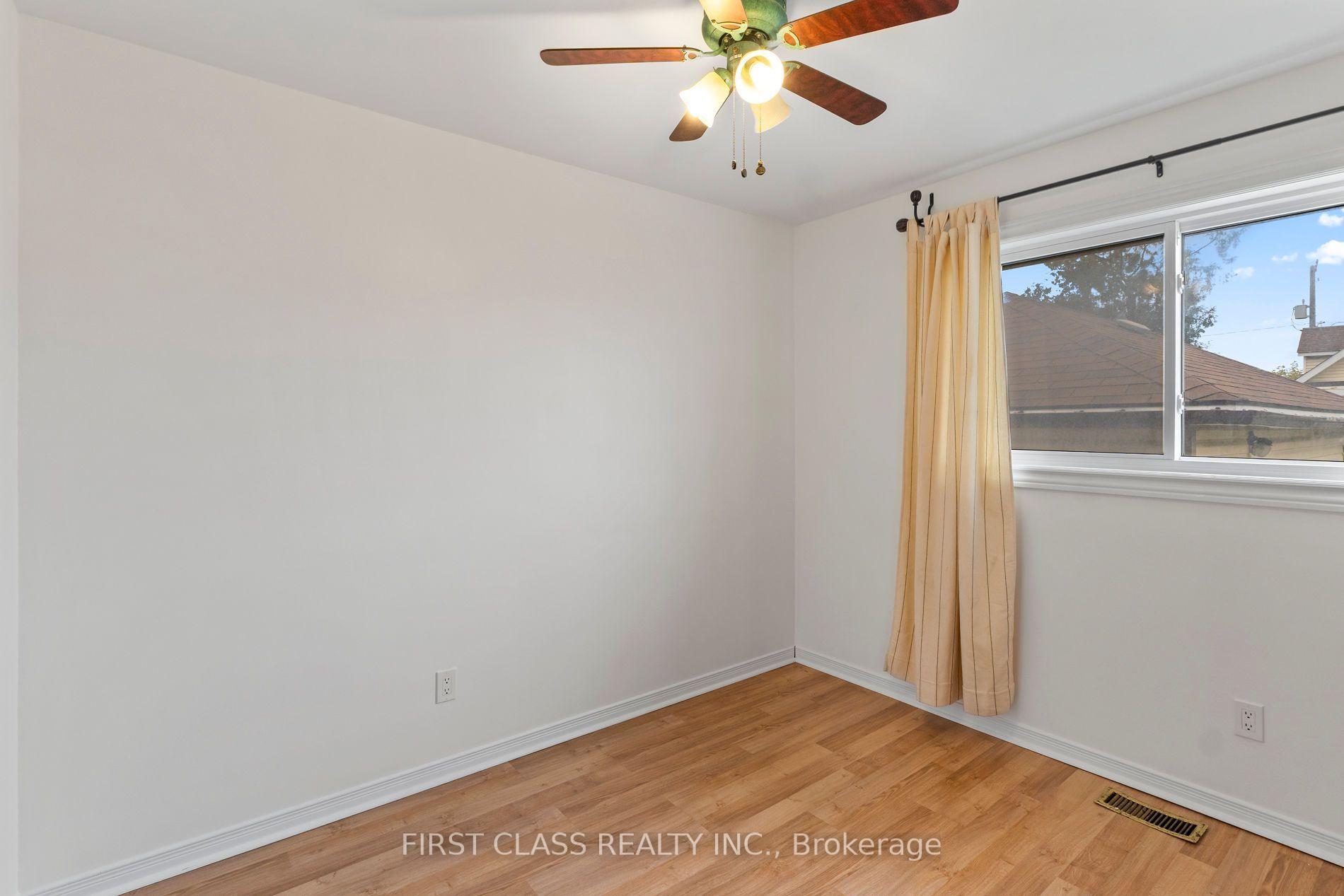 Photo 17 of 284 Jackson Avenue, Oshawa, Central — HOMEH