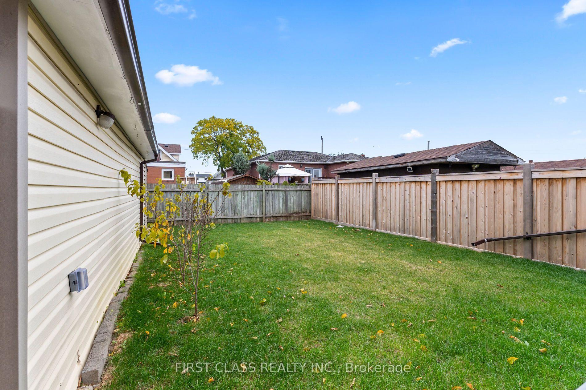Photo 34 of 284 Jackson Avenue, Oshawa, Central — HOMEH