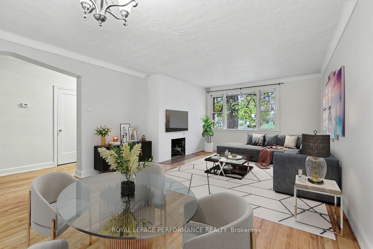 Photo 2 of 856 Iroquois Road, Ottawa, McKellar Heights/Glabar Park — HOMEH