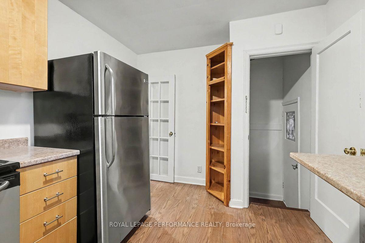 Photo 6 of 856 Iroquois Road, Ottawa, McKellar Heights/Glabar Park — HOMEH