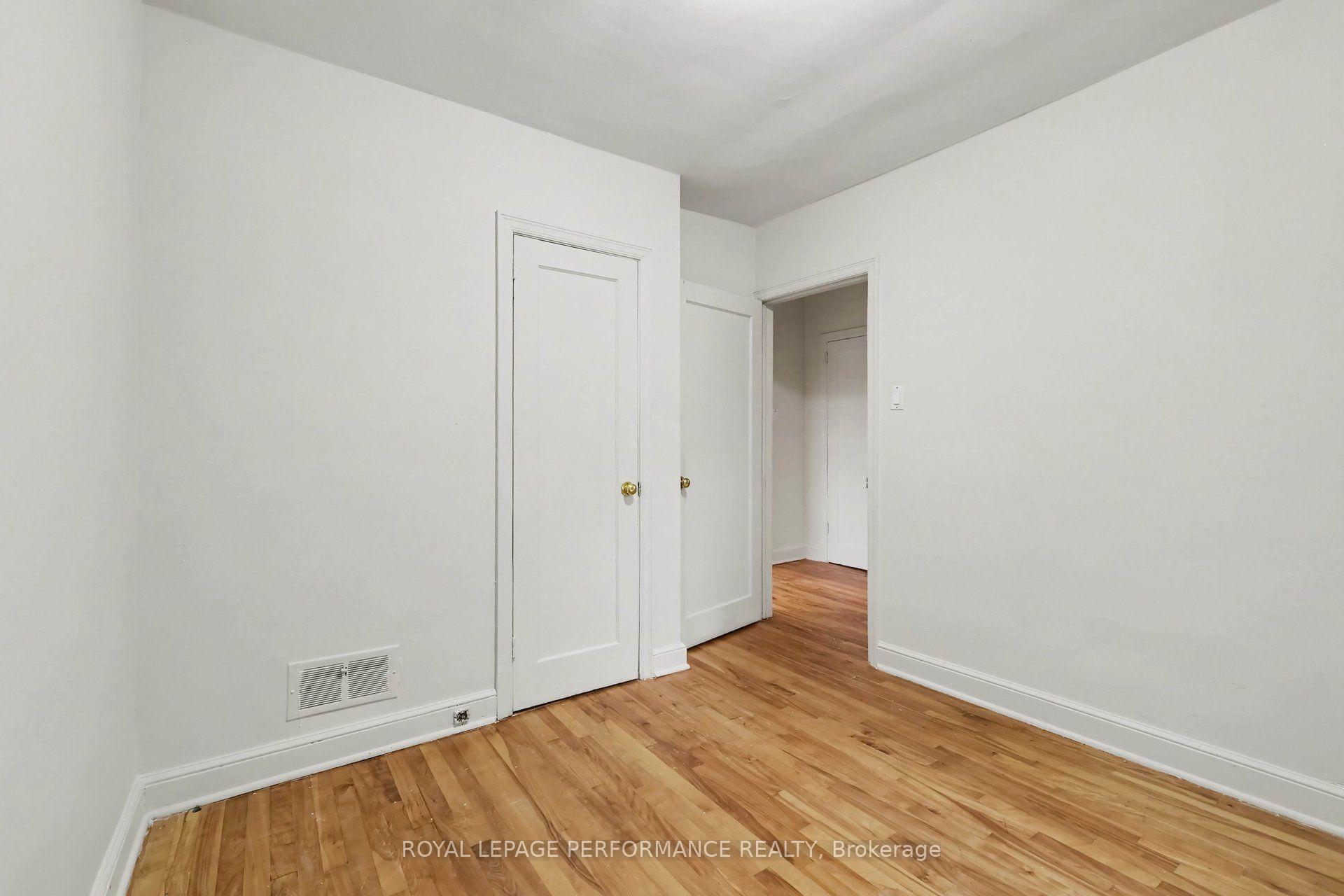 Photo 11 of 856 Iroquois Road, Ottawa, McKellar Heights/Glabar Park — HOMEH