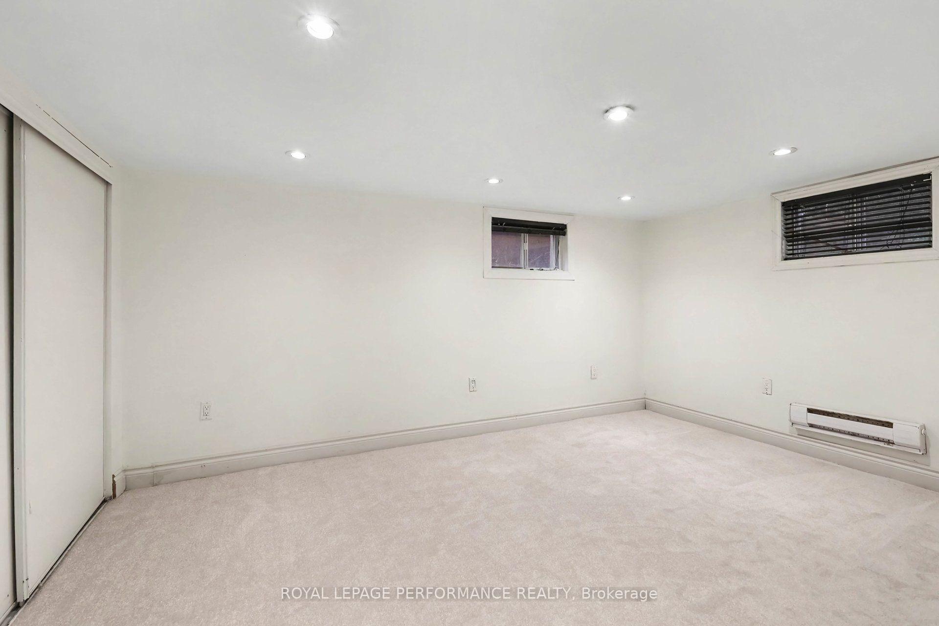 Photo 20 of 856 Iroquois Road, Ottawa, McKellar Heights/Glabar Park — HOMEH
