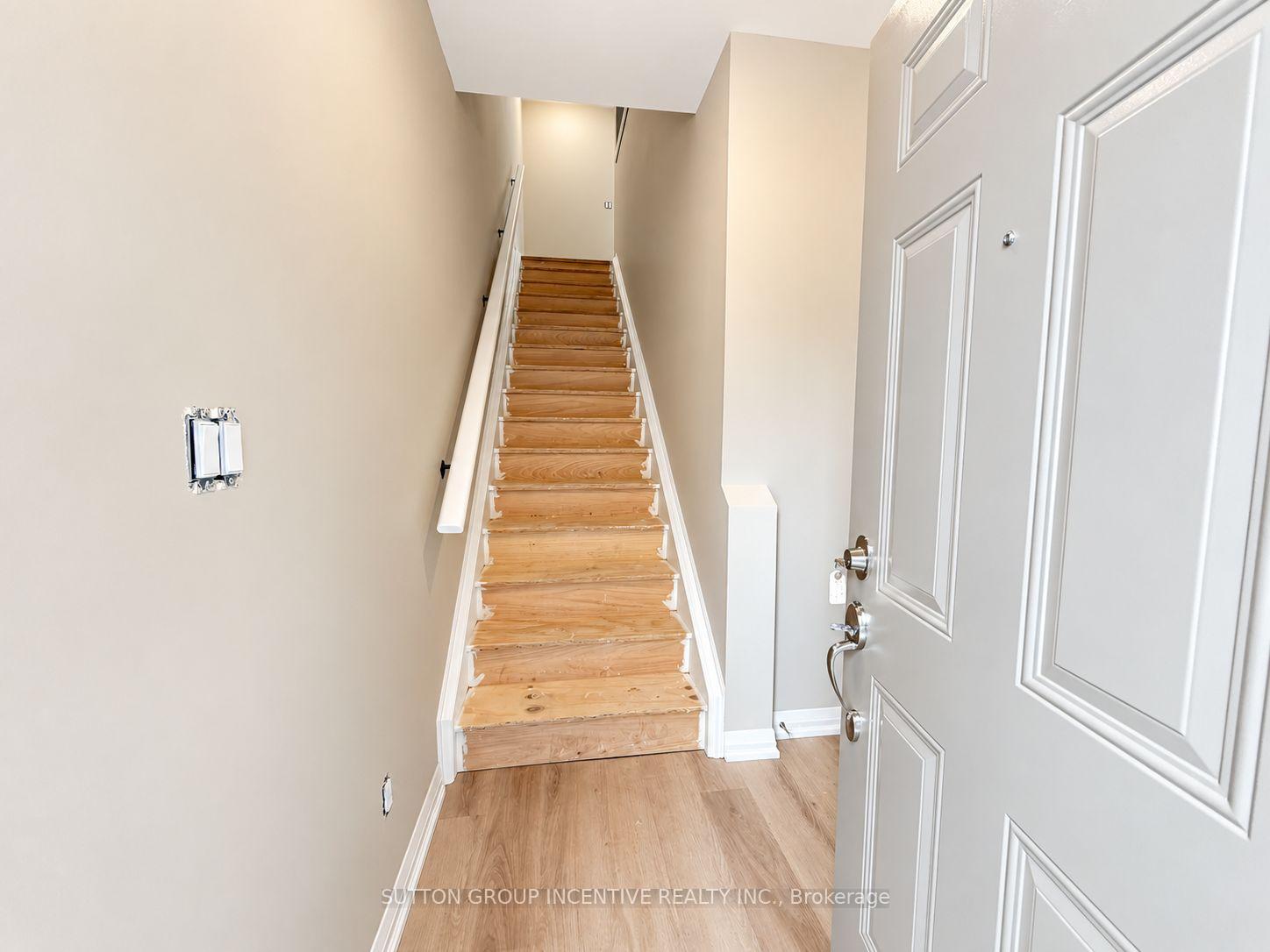 Photo 4 of Unit 7, 1 Riverdale Drive, Wasaga Beach — HOMEH