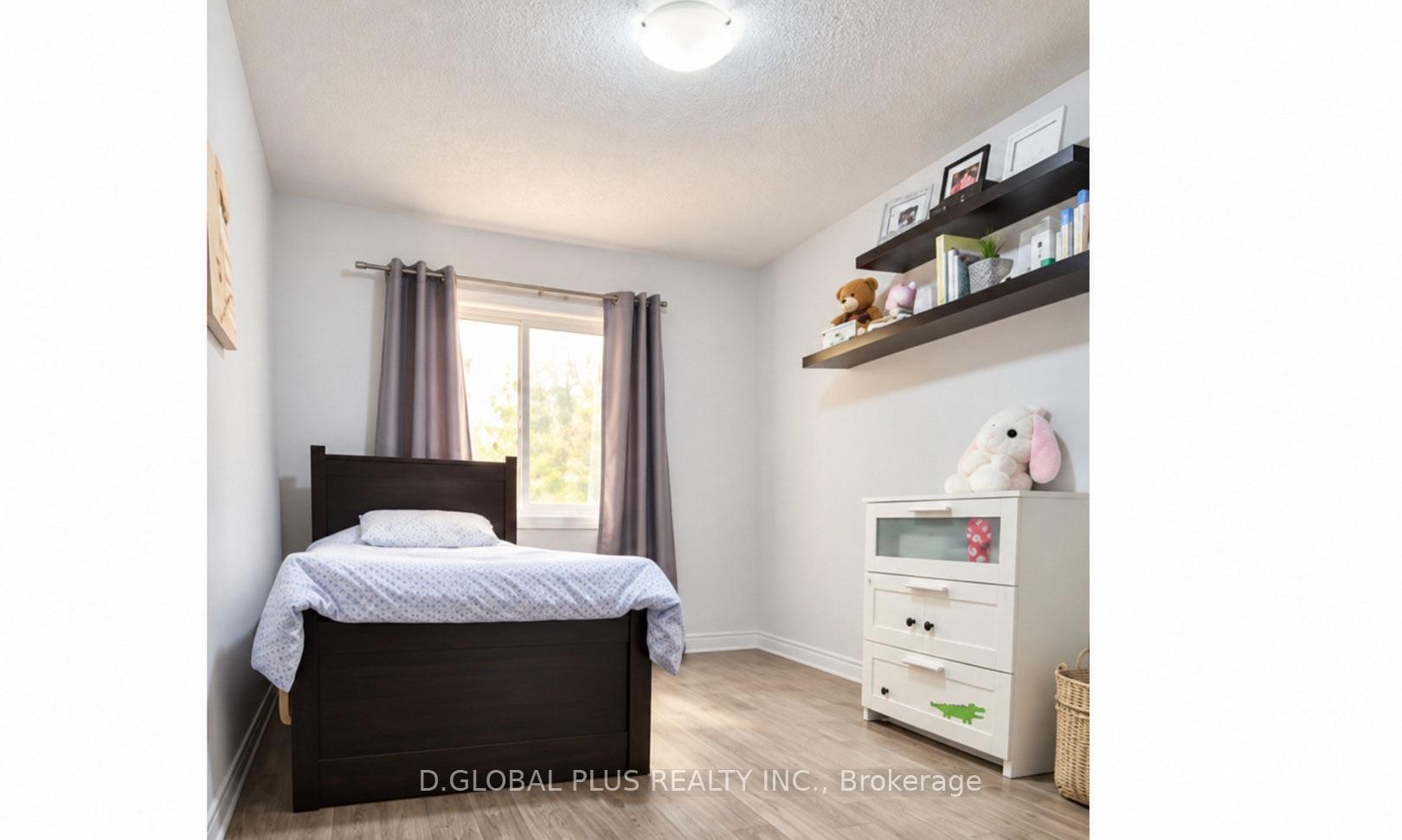 Photo 14 of 30 Mockingbird Lane W, Hamilton, Fruitland — HOMEH