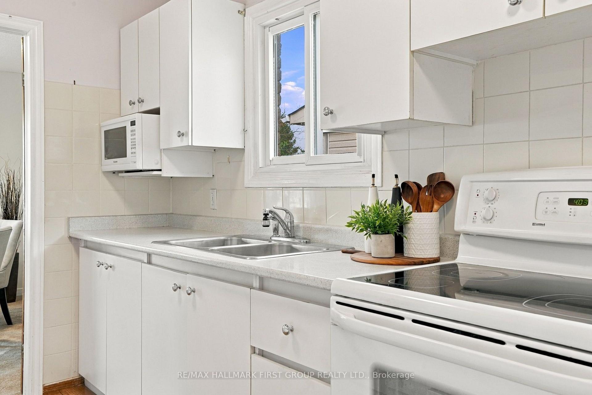 Photo 16 of 250 John Tabor Trail, Scarborough, Malvern — HOMEH