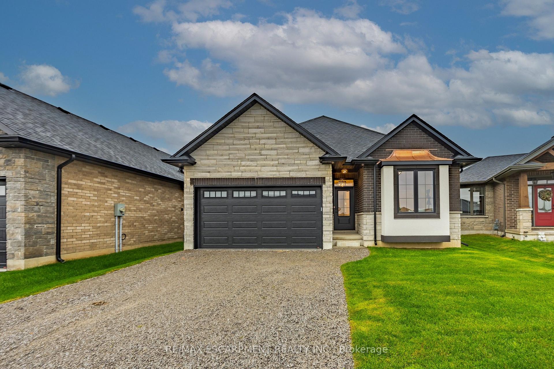 Photo 1 of 88 Craddock Boulevard, Haldimand — HOMEH