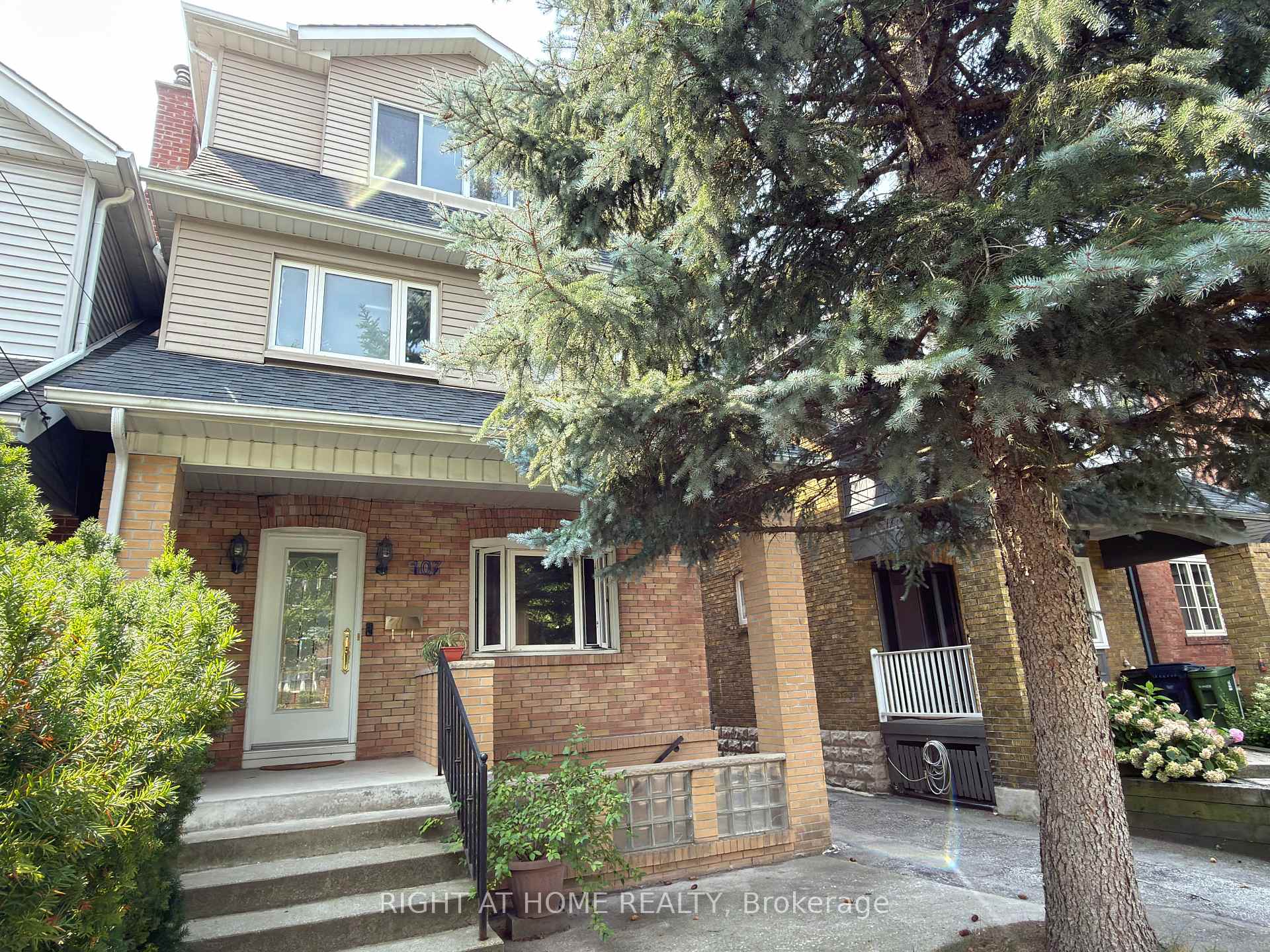 Photo 1 of 107 Melrose Avenue, Toronto, Lawrence Park North — HOMEH