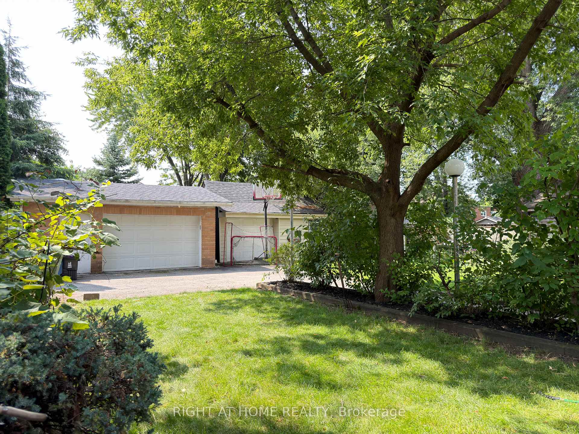 Photo 21 of 107 Melrose Avenue, Toronto, Lawrence Park North — HOMEH