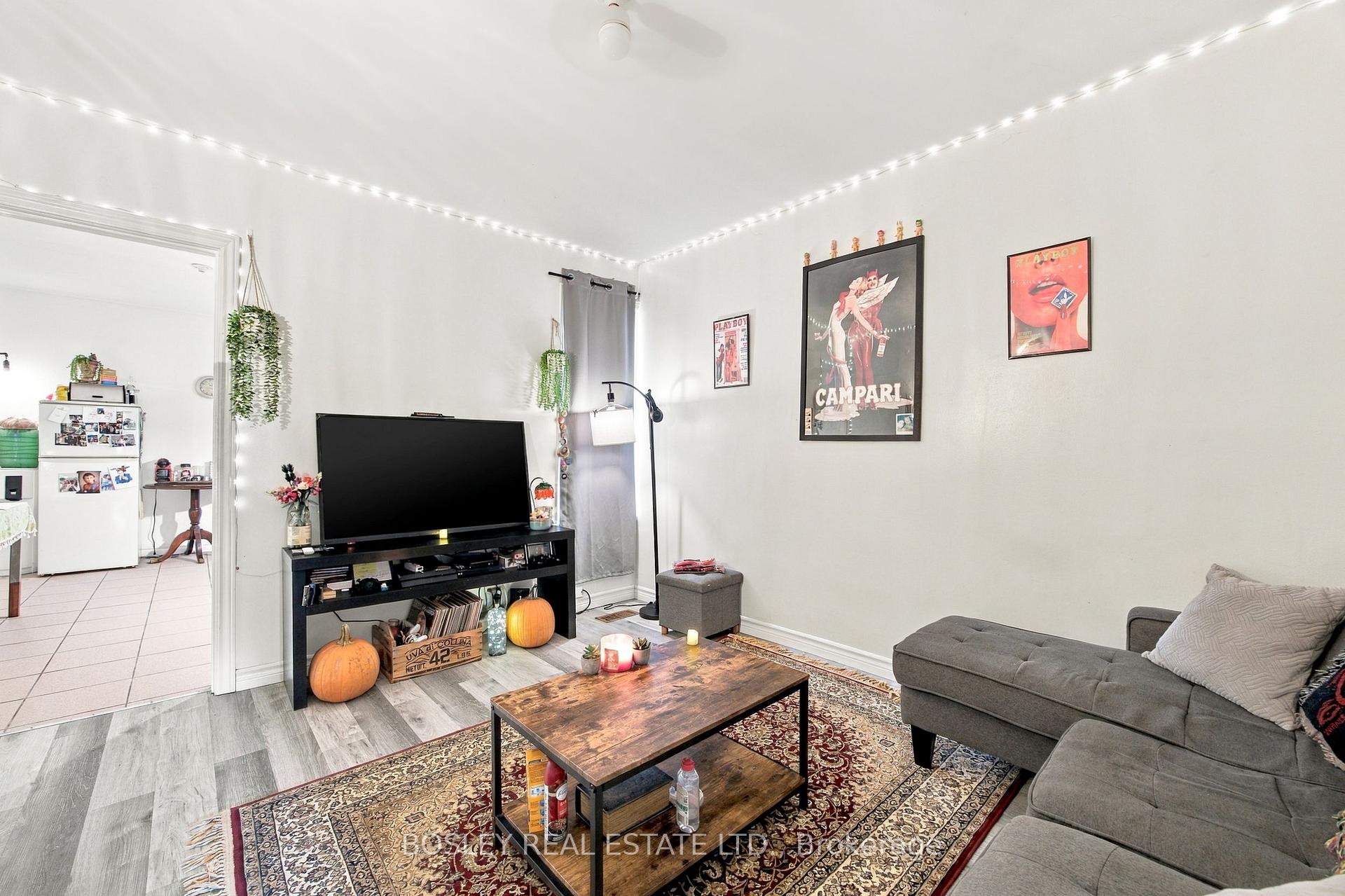 Photo 5 of 15 Lumbervale Avenue, Toronto, Dufferin Grove — HOMEH