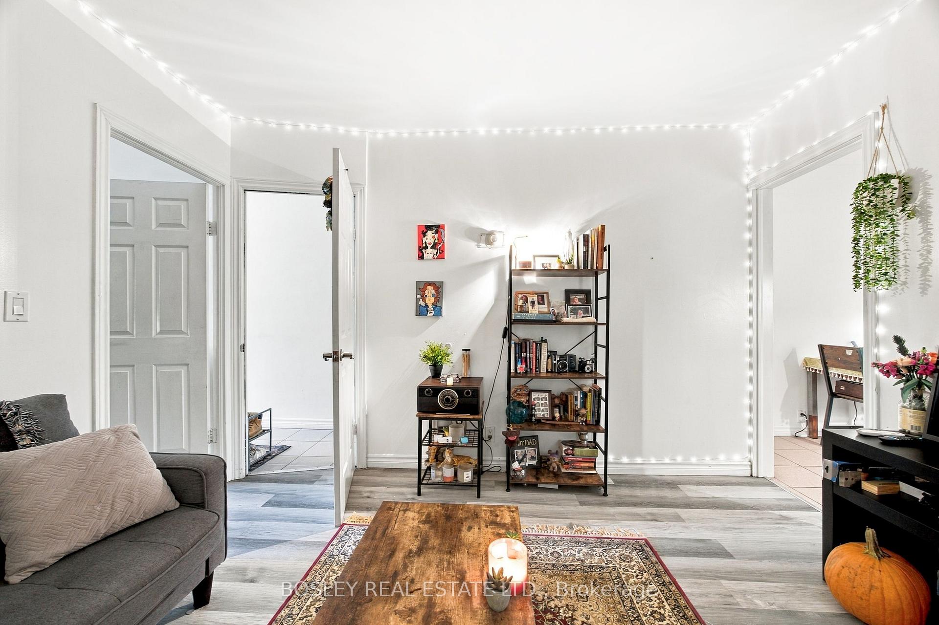 Photo 7 of 15 Lumbervale Avenue, Toronto, Dufferin Grove — HOMEH