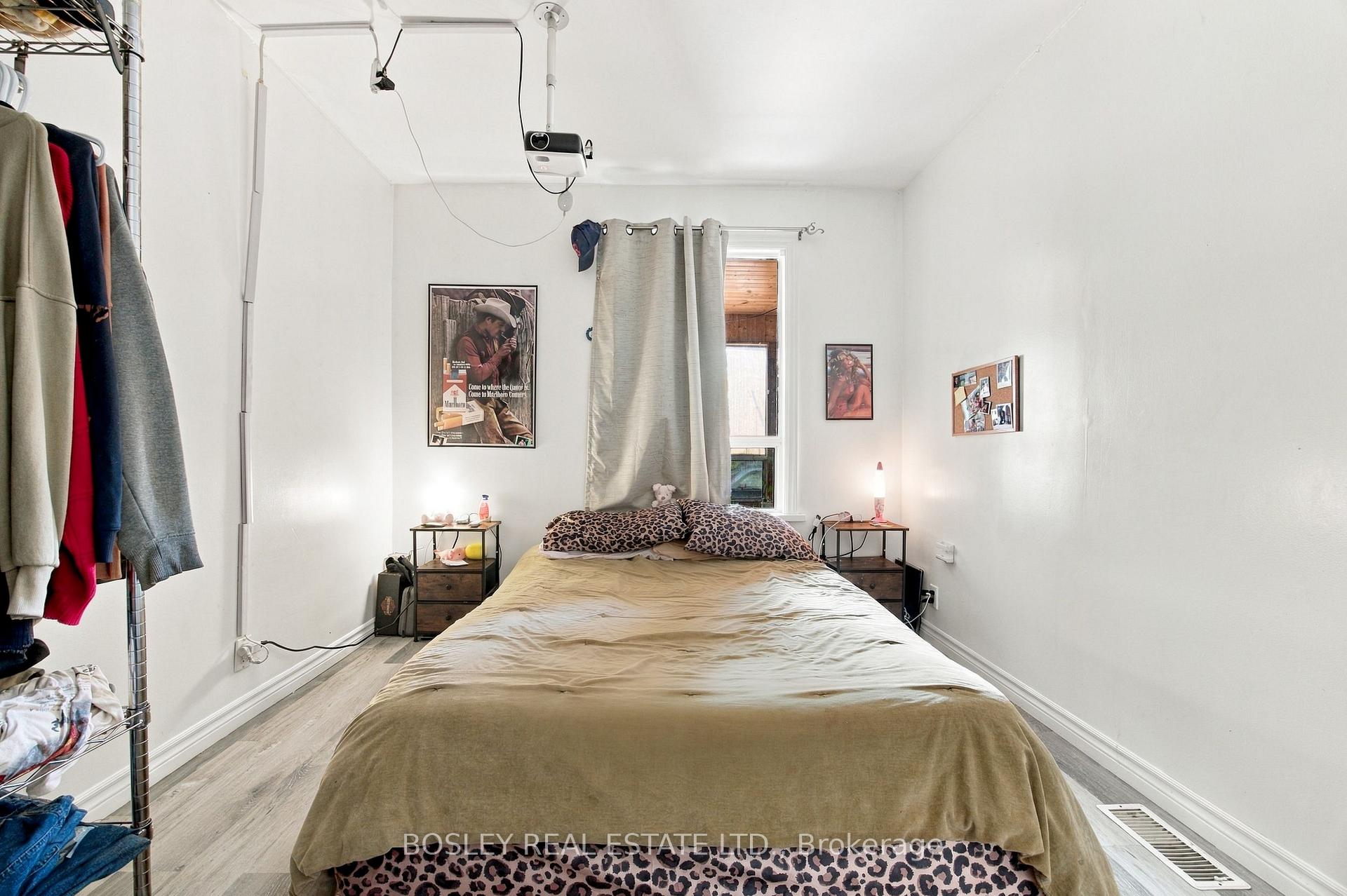 Photo 9 of 15 Lumbervale Avenue, Toronto, Dufferin Grove — HOMEH