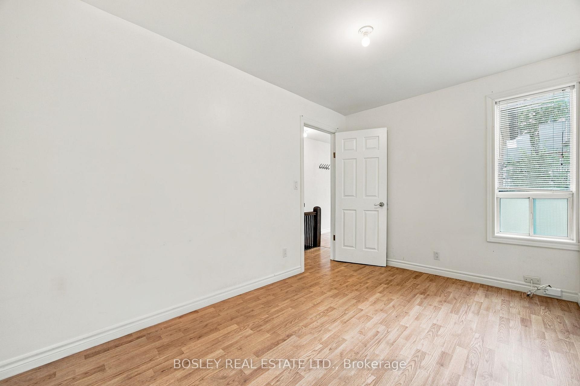 Photo 27 of 15 Lumbervale Avenue, Toronto, Dufferin Grove — HOMEH