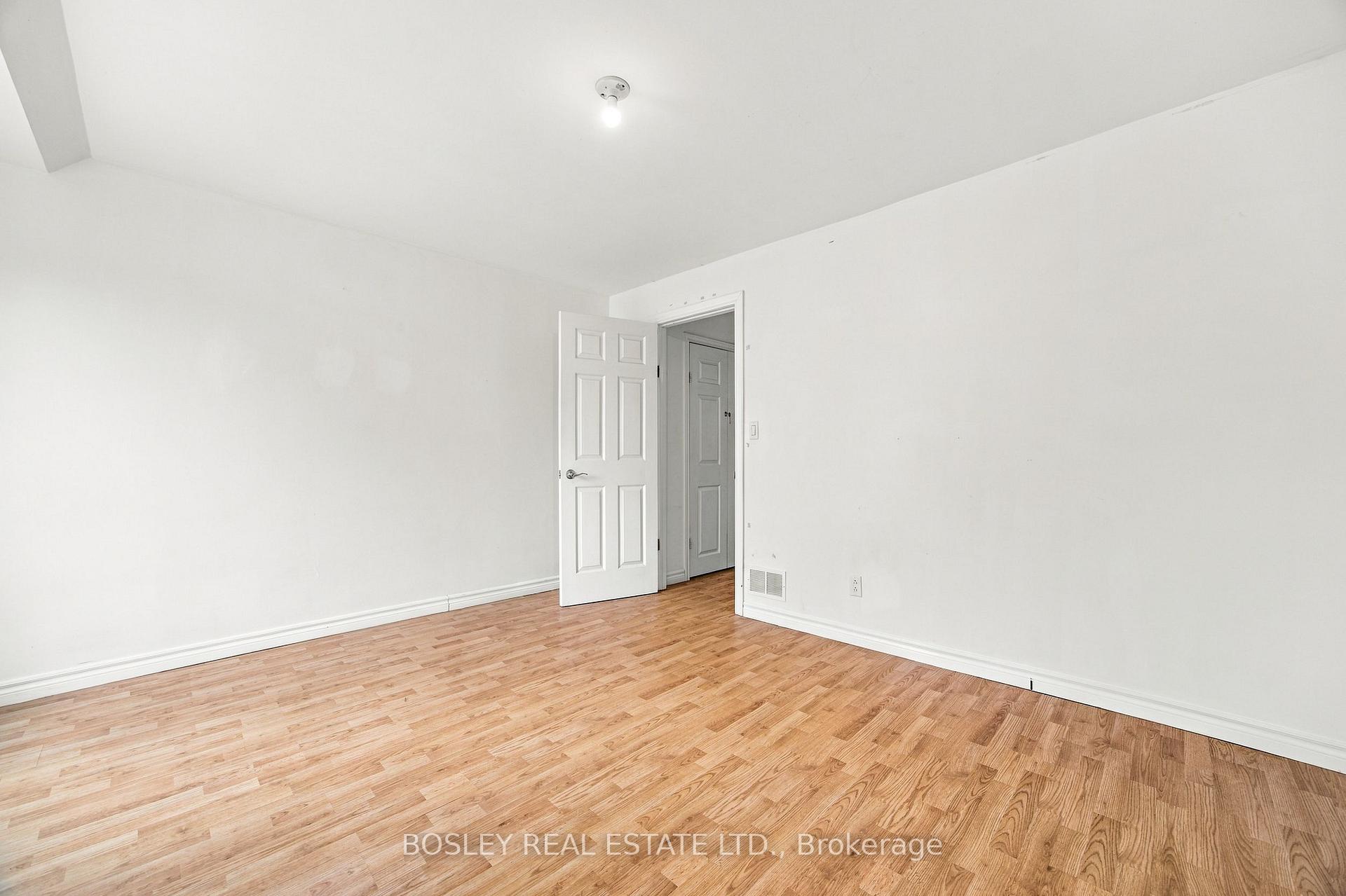 Photo 31 of 15 Lumbervale Avenue, Toronto, Dufferin Grove — HOMEH