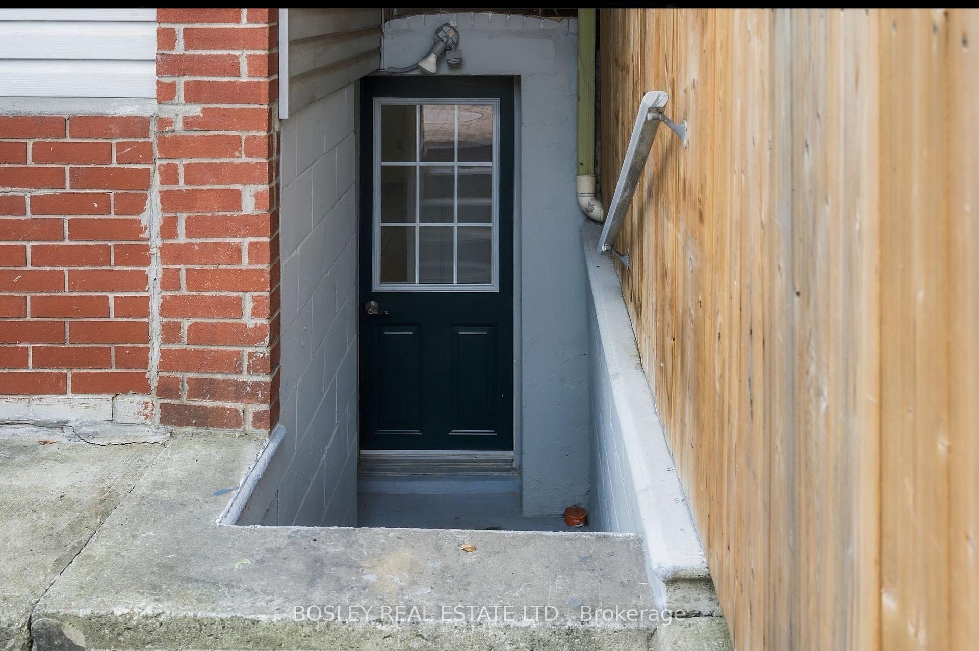 Photo 34 of 15 Lumbervale Avenue, Toronto, Dufferin Grove — HOMEH