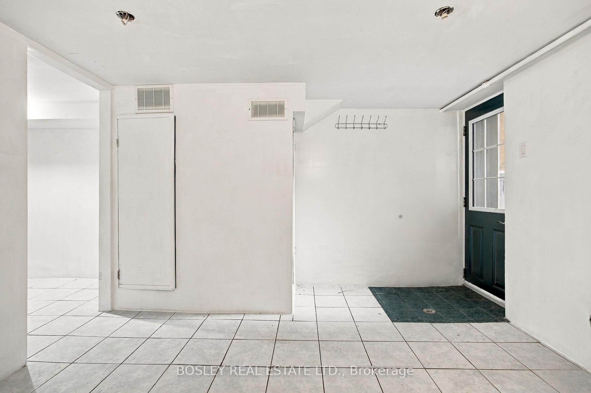 Photo 37 of 15 Lumbervale Avenue, Toronto, Dufferin Grove — HOMEH