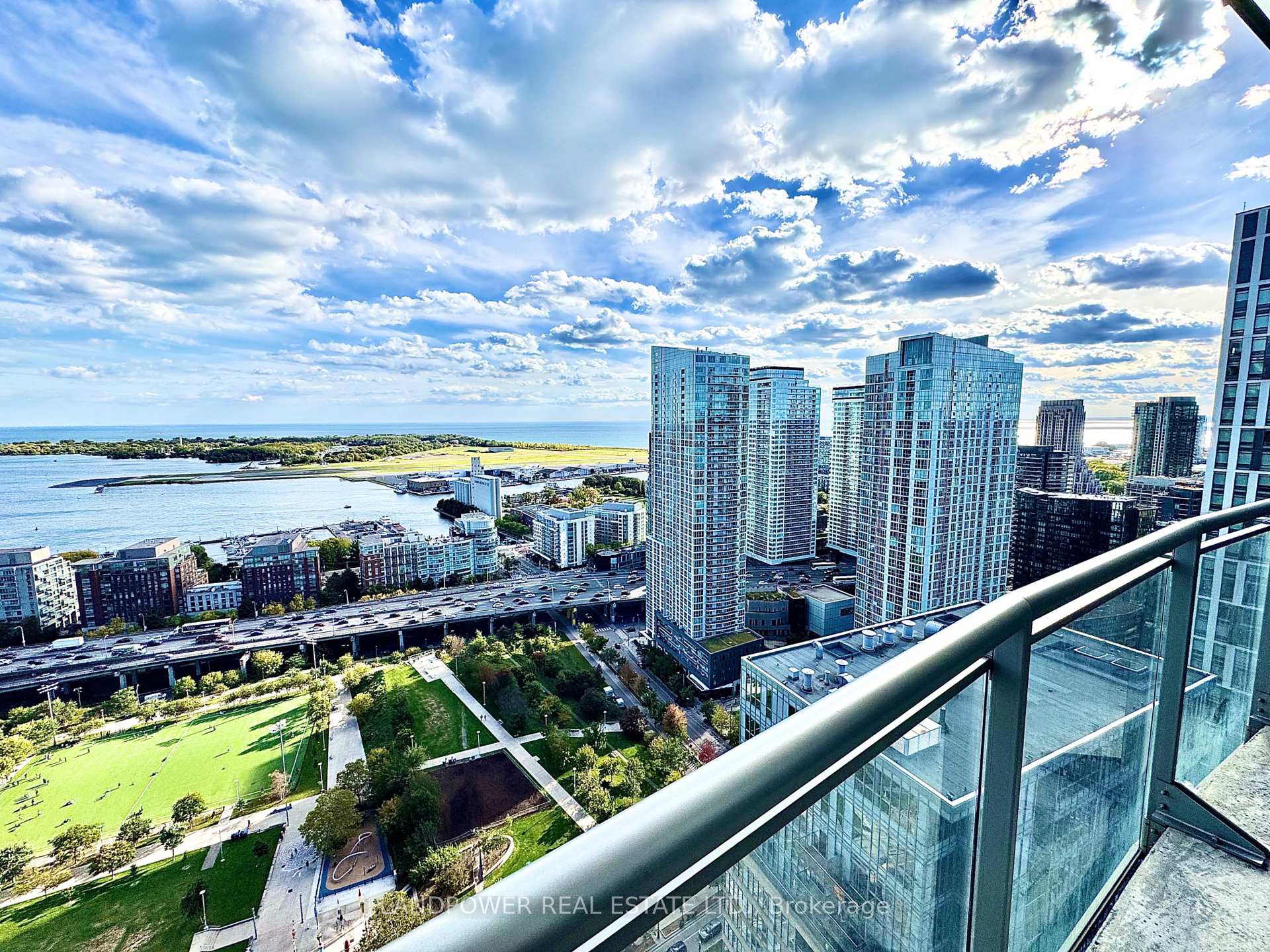 Photo 25 of Unit 3807, 21 Iceboat Terrace, Toronto, Waterfront Communities — HOMEH