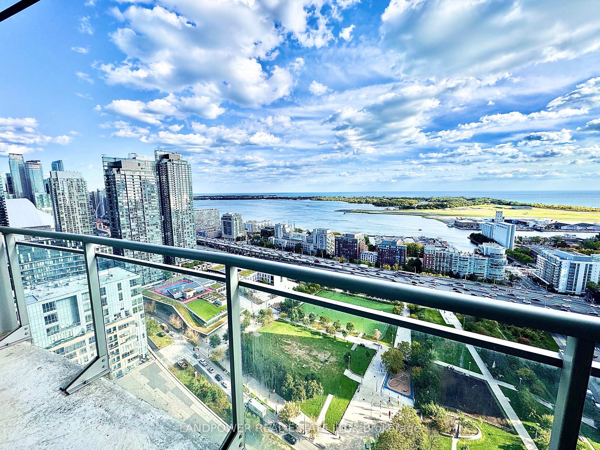 Photo 26 of Unit 3807, 21 Iceboat Terrace, Toronto, Waterfront Communities — HOMEH
