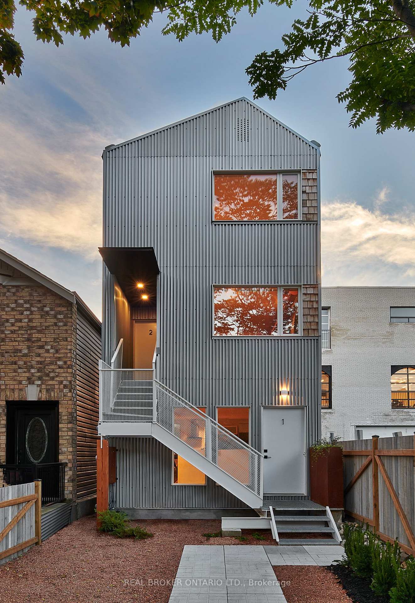 Photo 1 of Unit Upper, 278 Campbell Avenue, Toronto, Dovercourt-Wallace Emerson-Junction — HOMEH