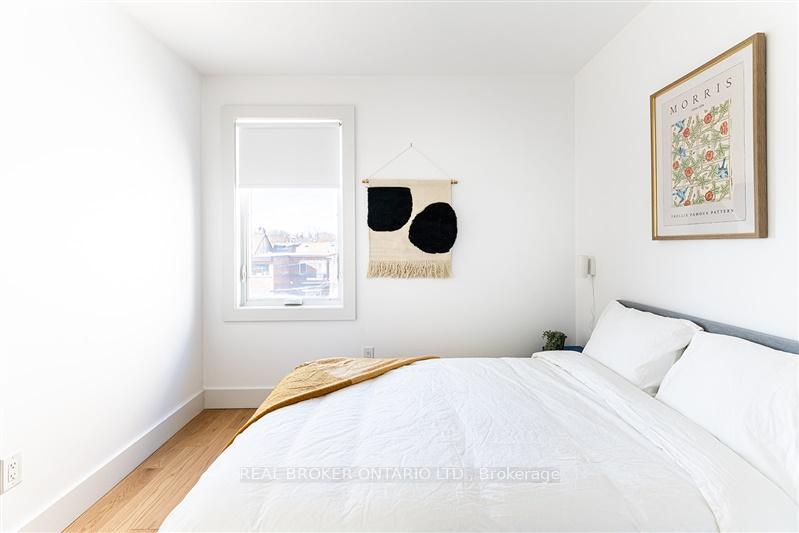 Photo 12 of Unit Upper, 278 Campbell Avenue, Toronto, Dovercourt-Wallace Emerson-Junction — HOMEH