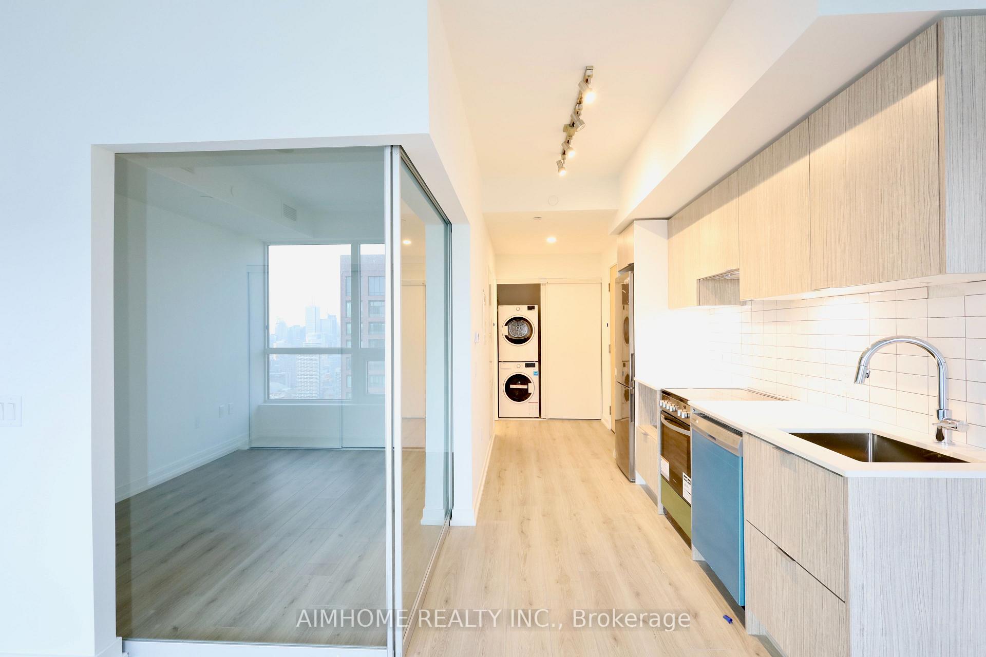 Photo 3 of Unit 5011, 395 Bloor Street E, Toronto, North St. James Town — HOMEH