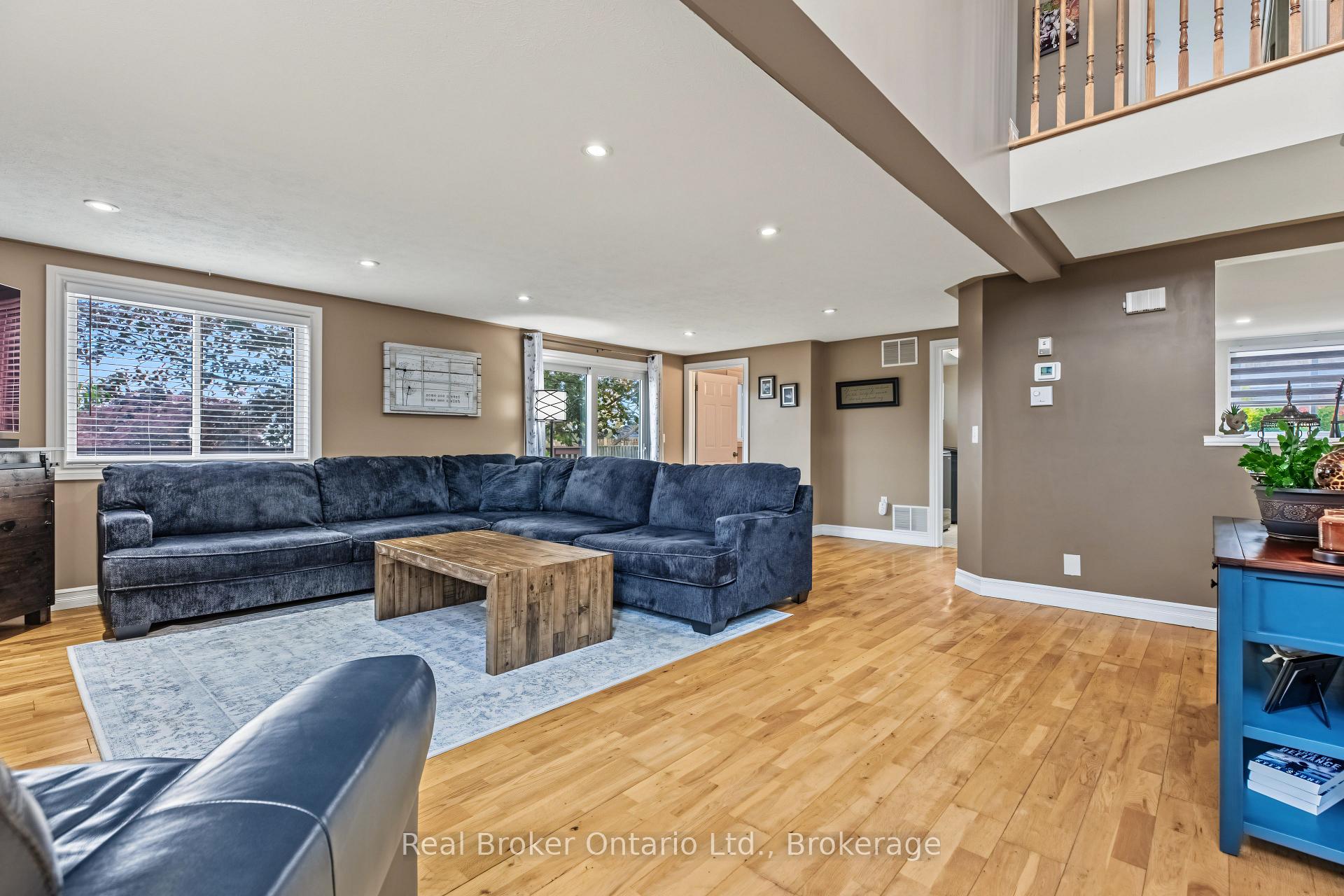 Photo 19 of 2340 9th Avenue E, Owen Sound — HOMEH