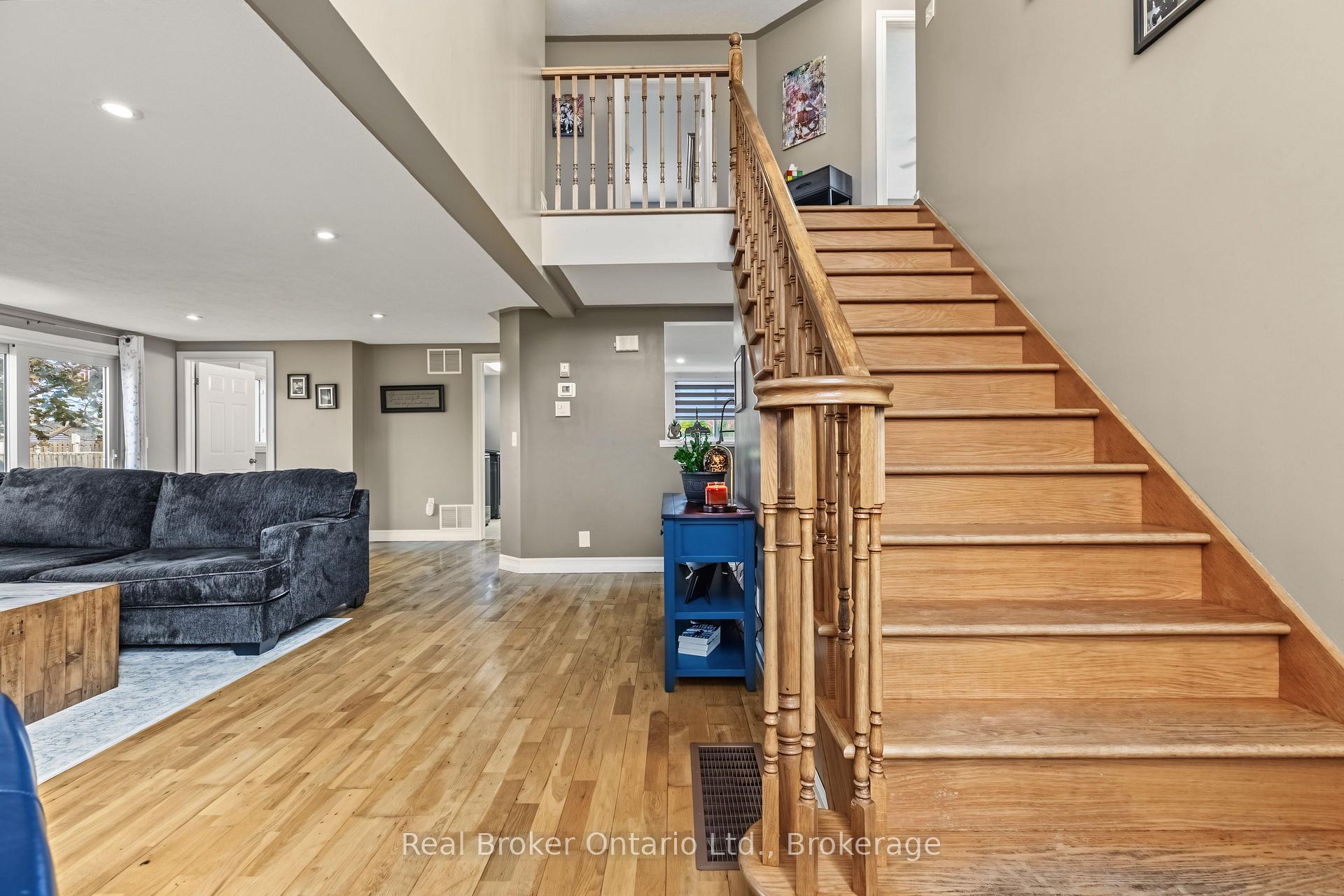 Photo 23 of 2340 9th Avenue E, Owen Sound — HOMEH