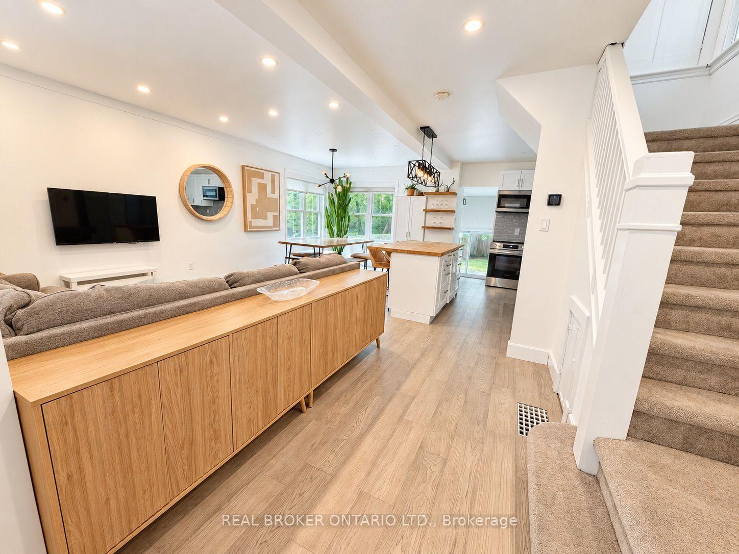 Photo 7 of 826 Beach Boulevard, Hamilton, Hamilton Beach — HOMEH