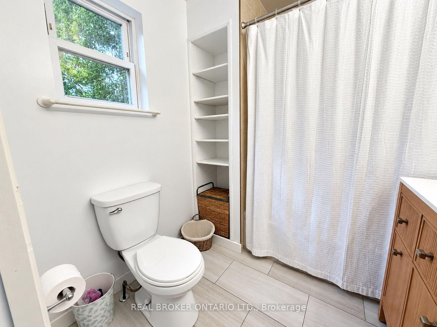 Photo 22 of 826 Beach Boulevard, Hamilton, Hamilton Beach — HOMEH