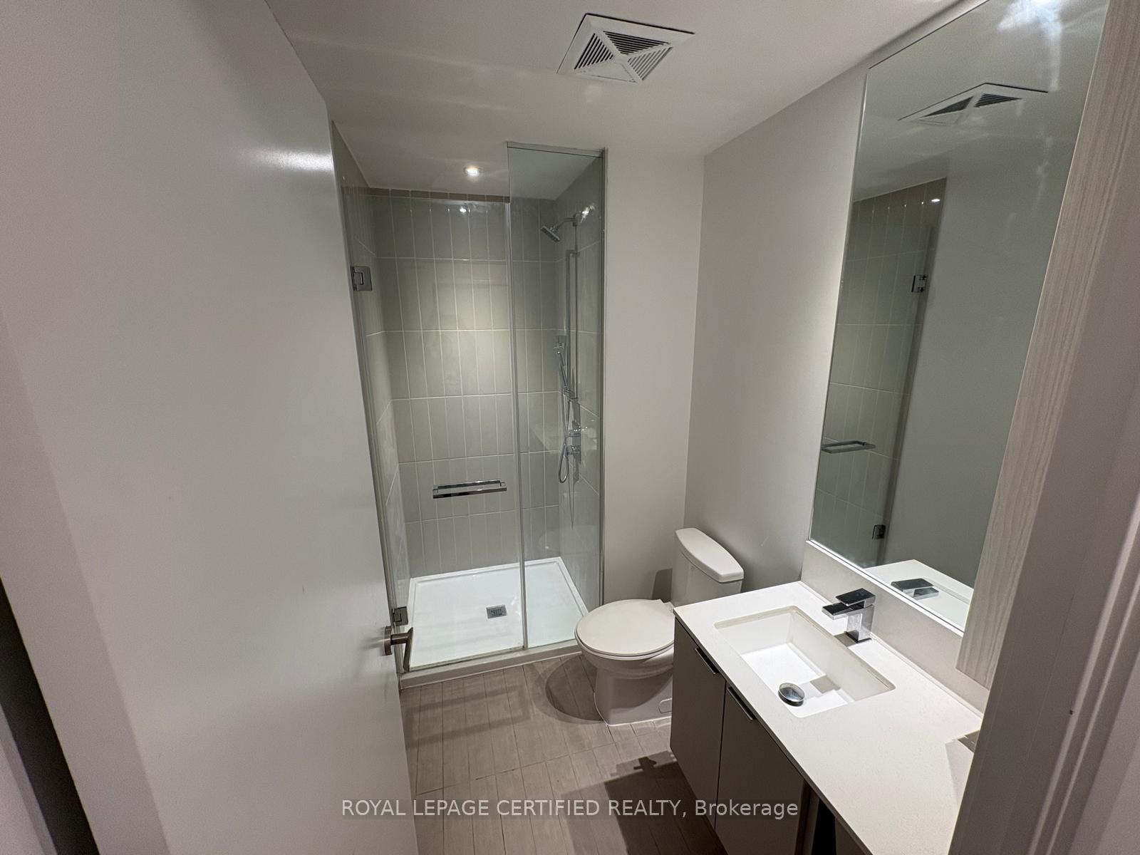 Photo 2 of 3883 Quartz Road, Mississauga, City Centre — HOMEH