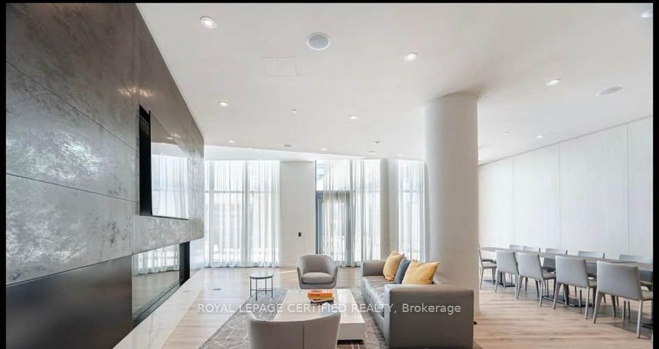 Photo 7 of 3883 Quartz Road, Mississauga, City Centre — HOMEH