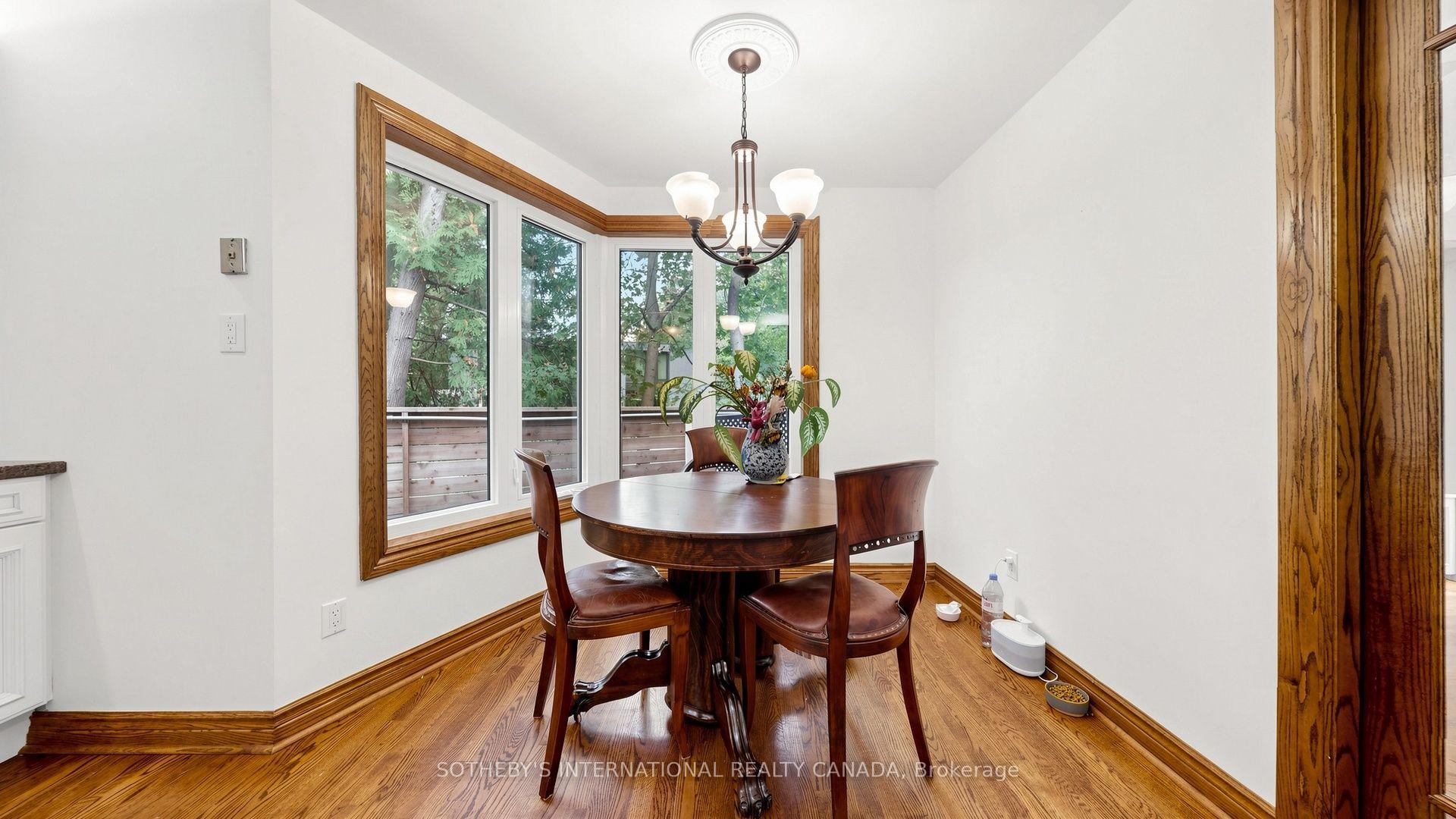 Photo 31 of 54 Plymbridge Road, North York, Bridle Path-Sunnybrook-York Mills — HOMEH
