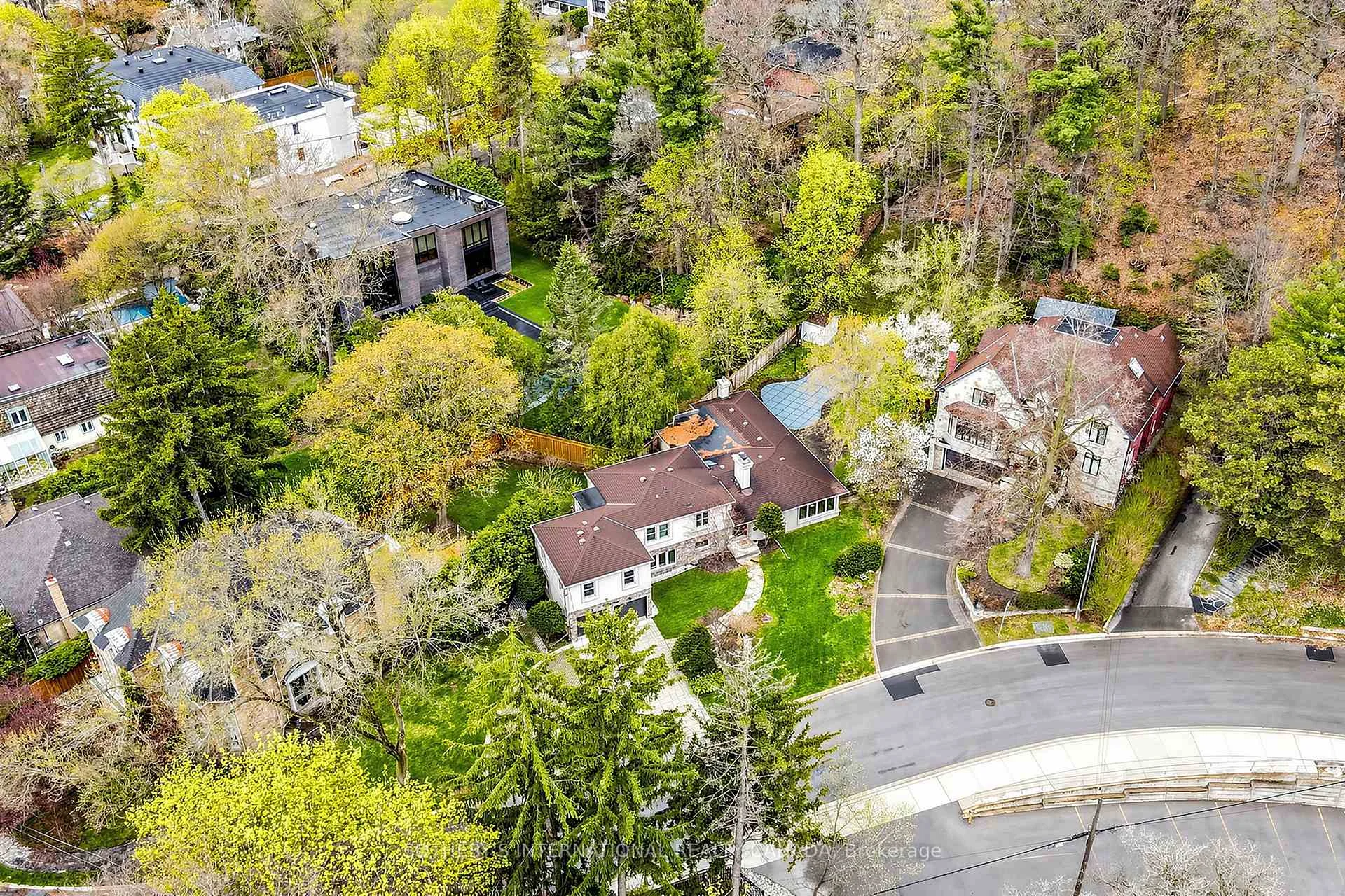 Photo 51 of 54 Plymbridge Road, North York, Bridle Path-Sunnybrook-York Mills — HOMEH
