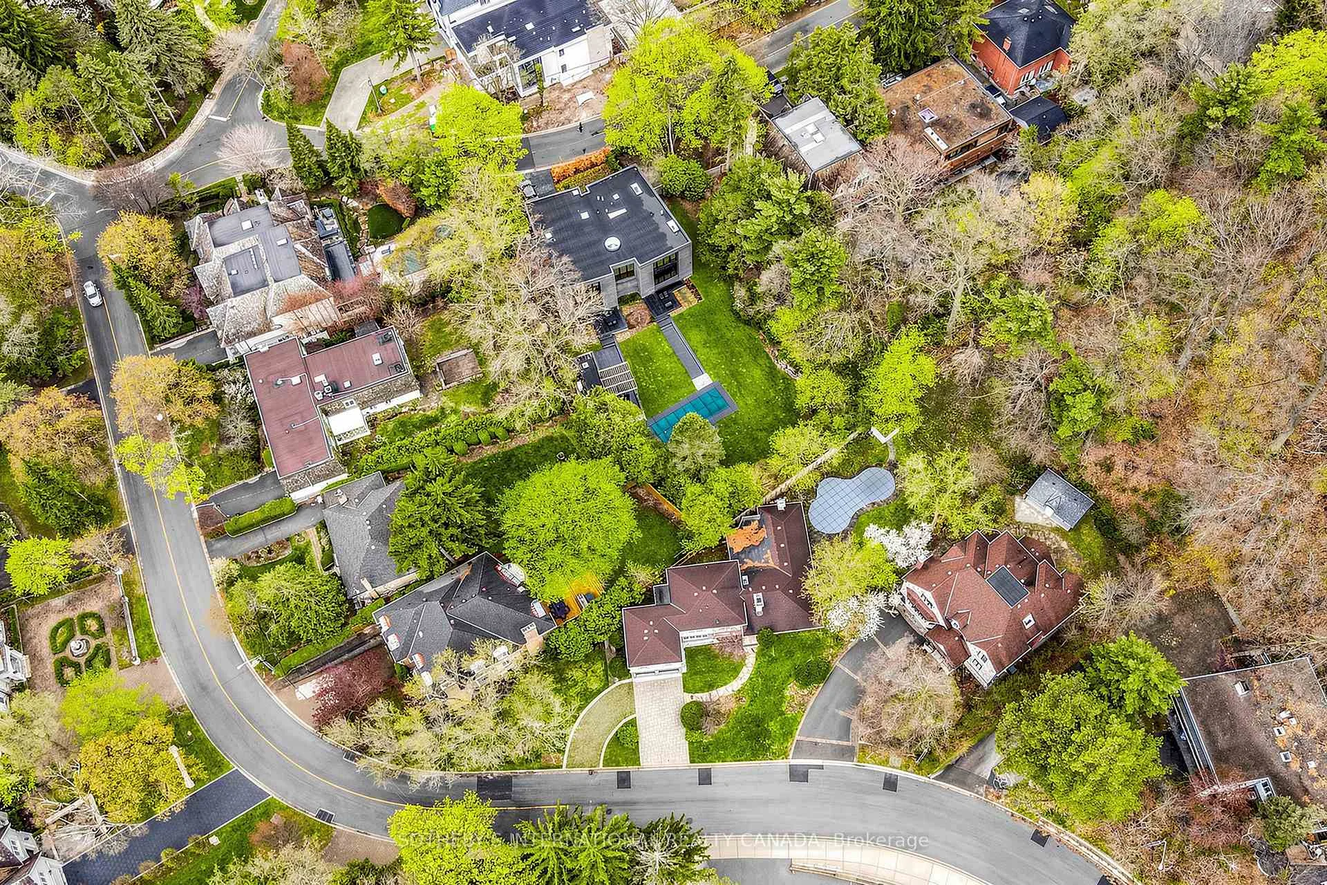 Photo 53 of 54 Plymbridge Road, North York, Bridle Path-Sunnybrook-York Mills — HOMEH