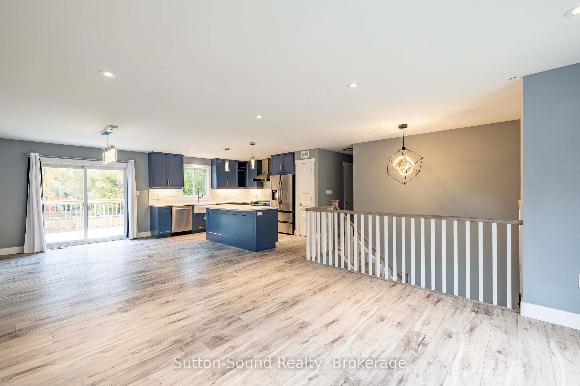 Photo 4 of 562 24th Street W, Owen Sound — HOMEH