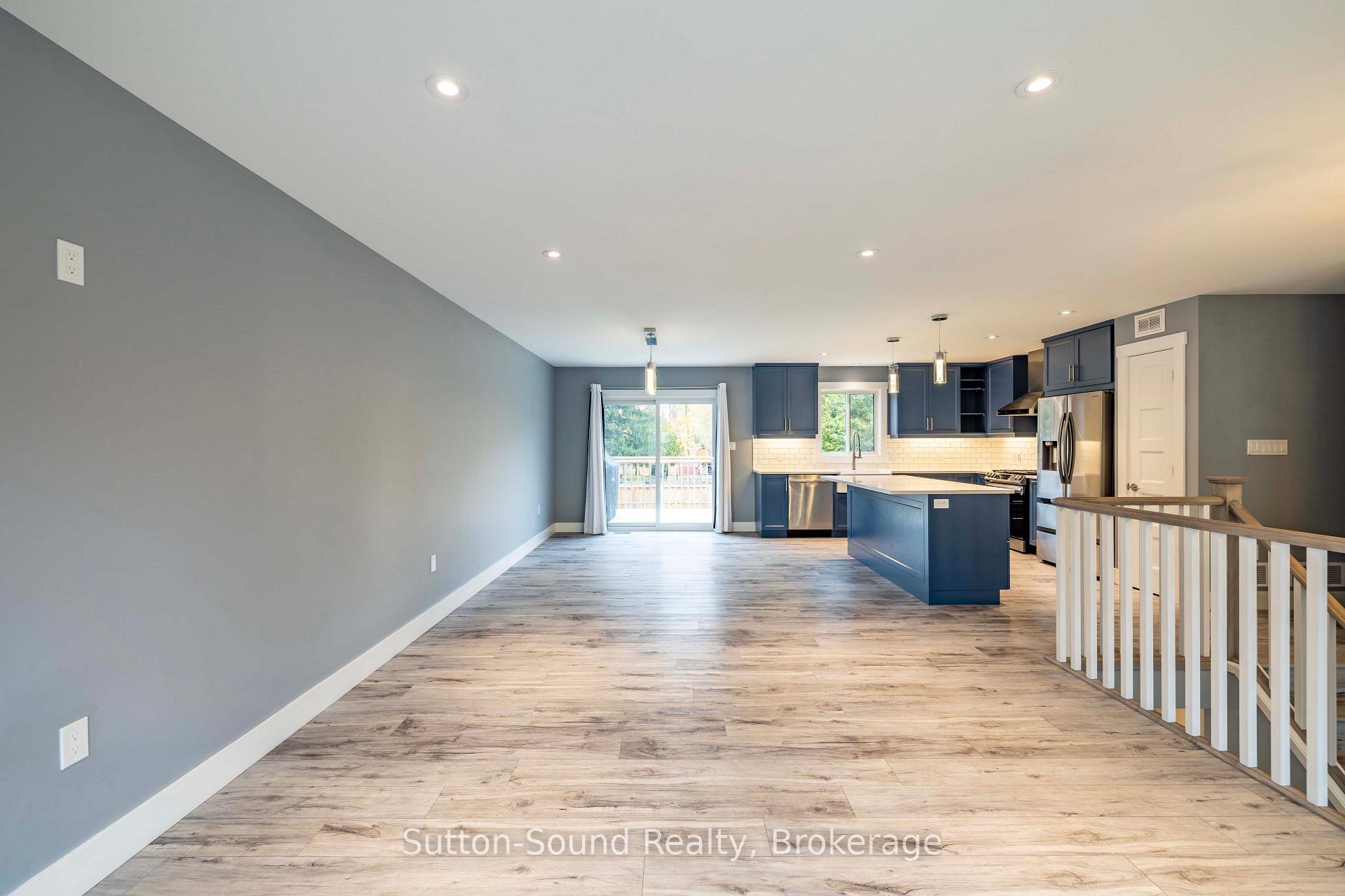 Photo 5 of 562 24th Street W, Owen Sound — HOMEH