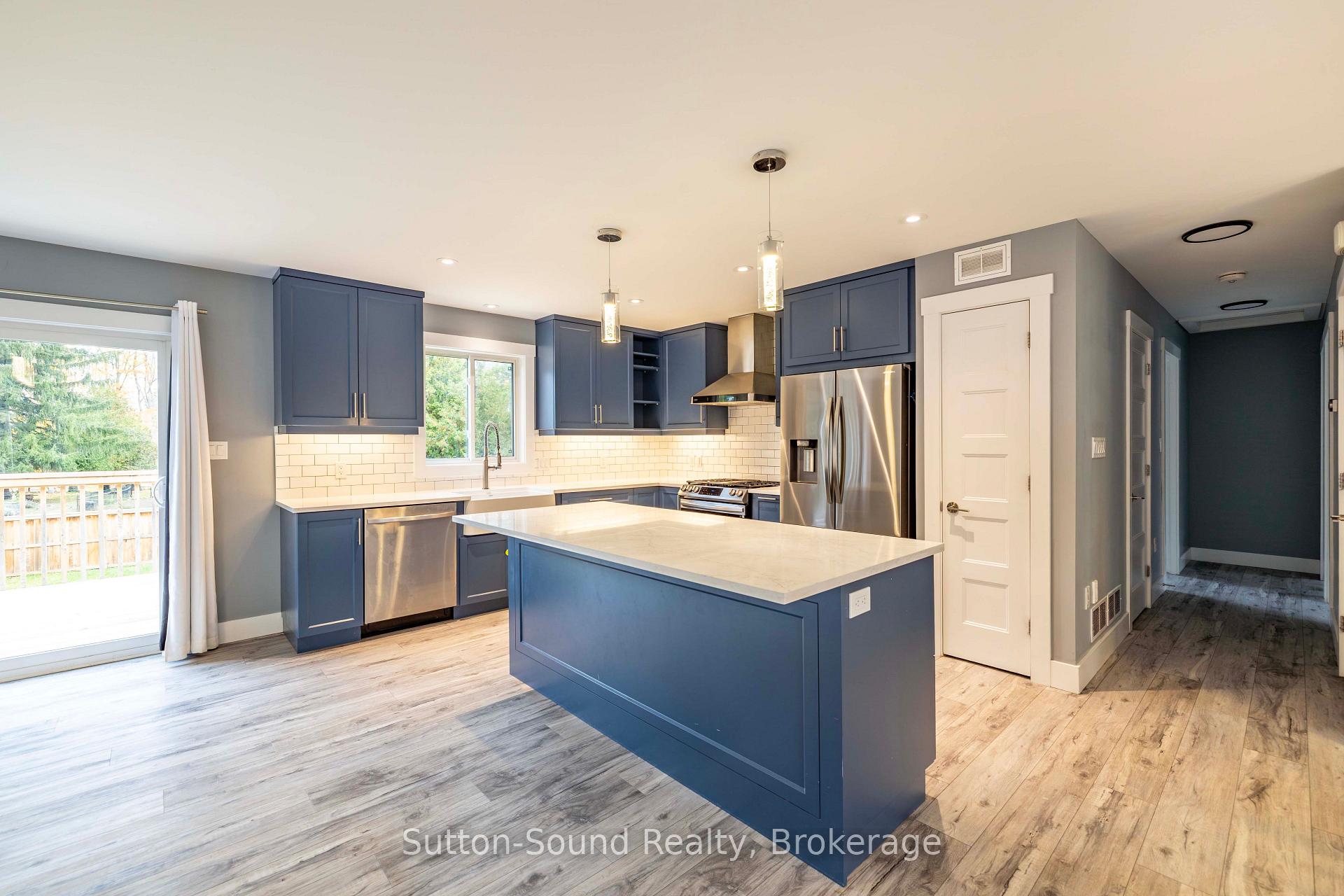 Photo 7 of 562 24th Street W, Owen Sound — HOMEH