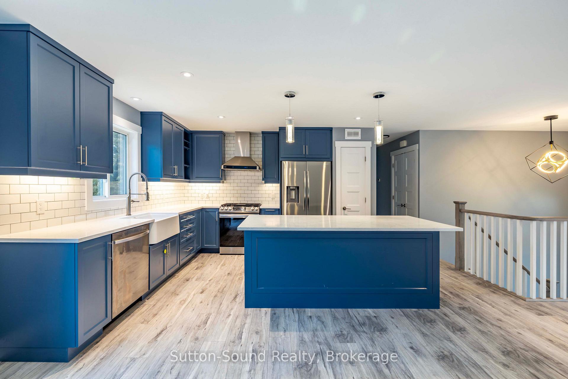 Photo 8 of 562 24th Street W, Owen Sound — HOMEH